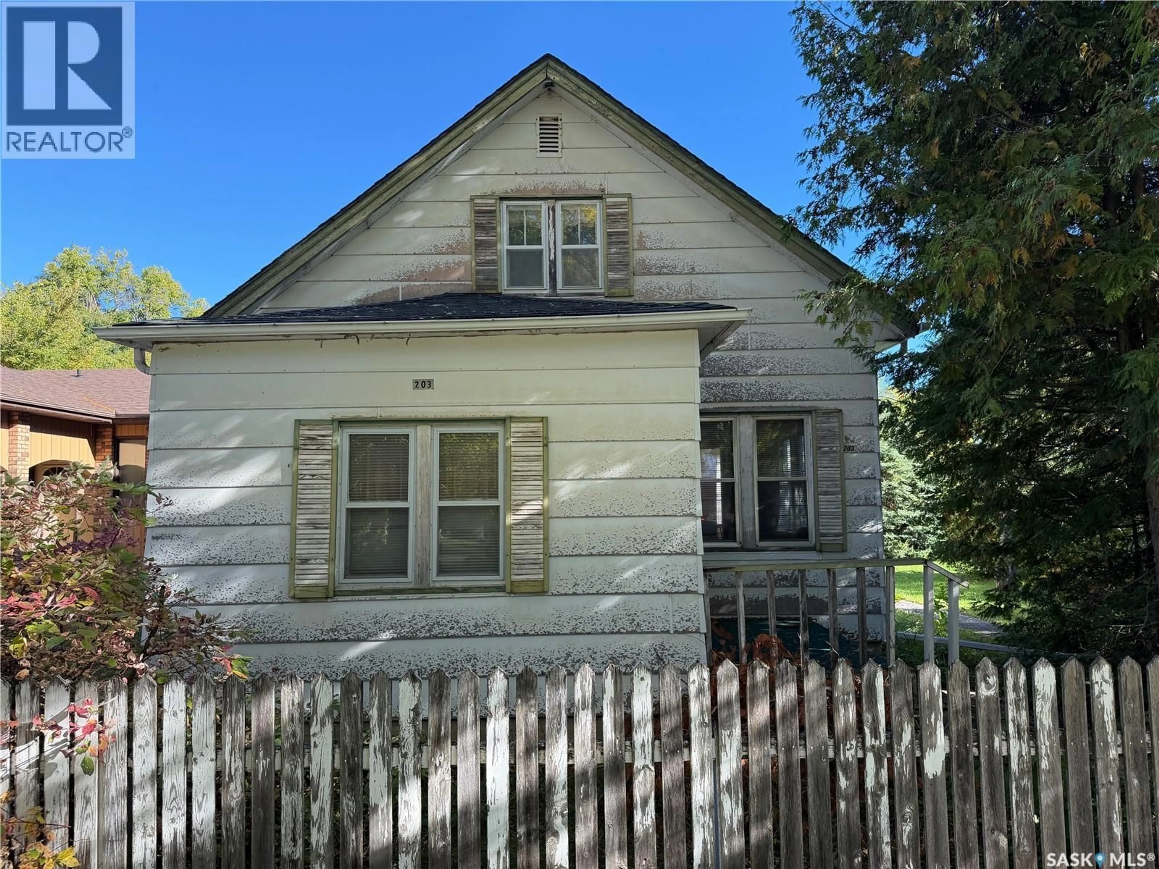 Unknown for 203 6TH AVENUE, Canora Saskatchewan S0A0L0