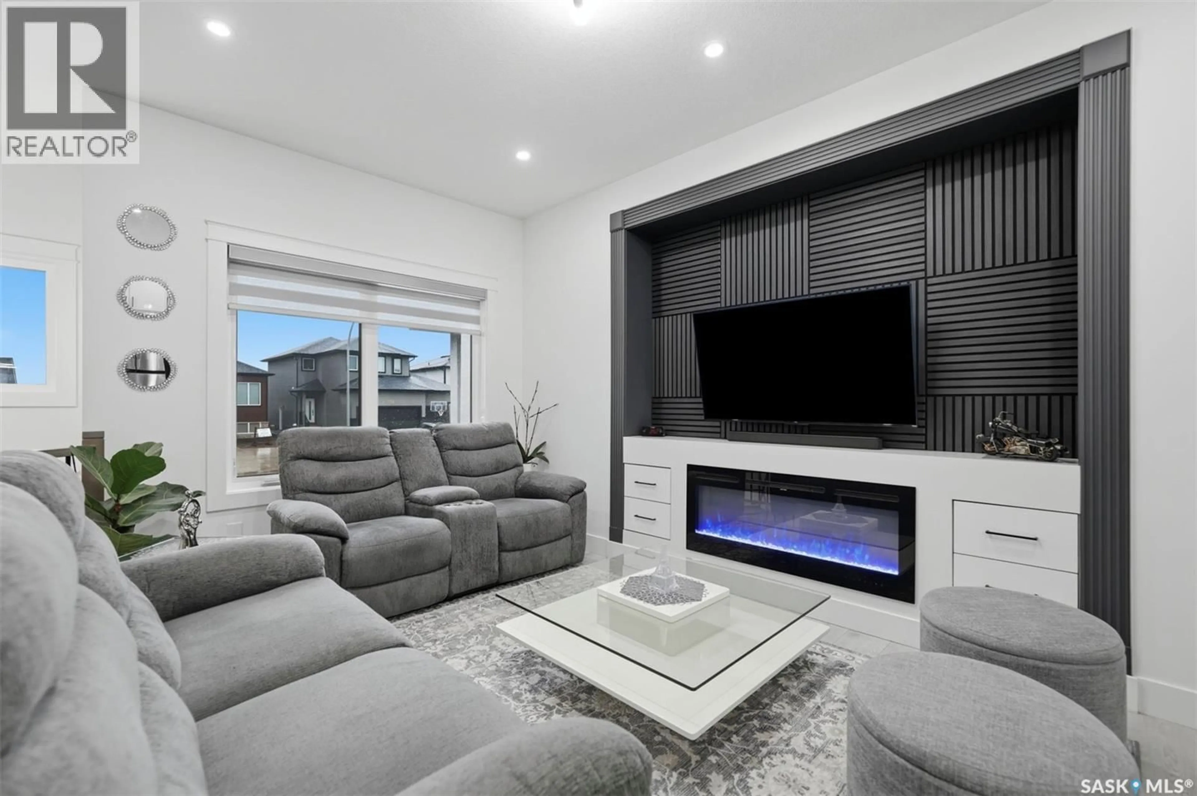 Home theater for 183 MAZUREK CRESCENT, Saskatoon Saskatchewan S7V1S2