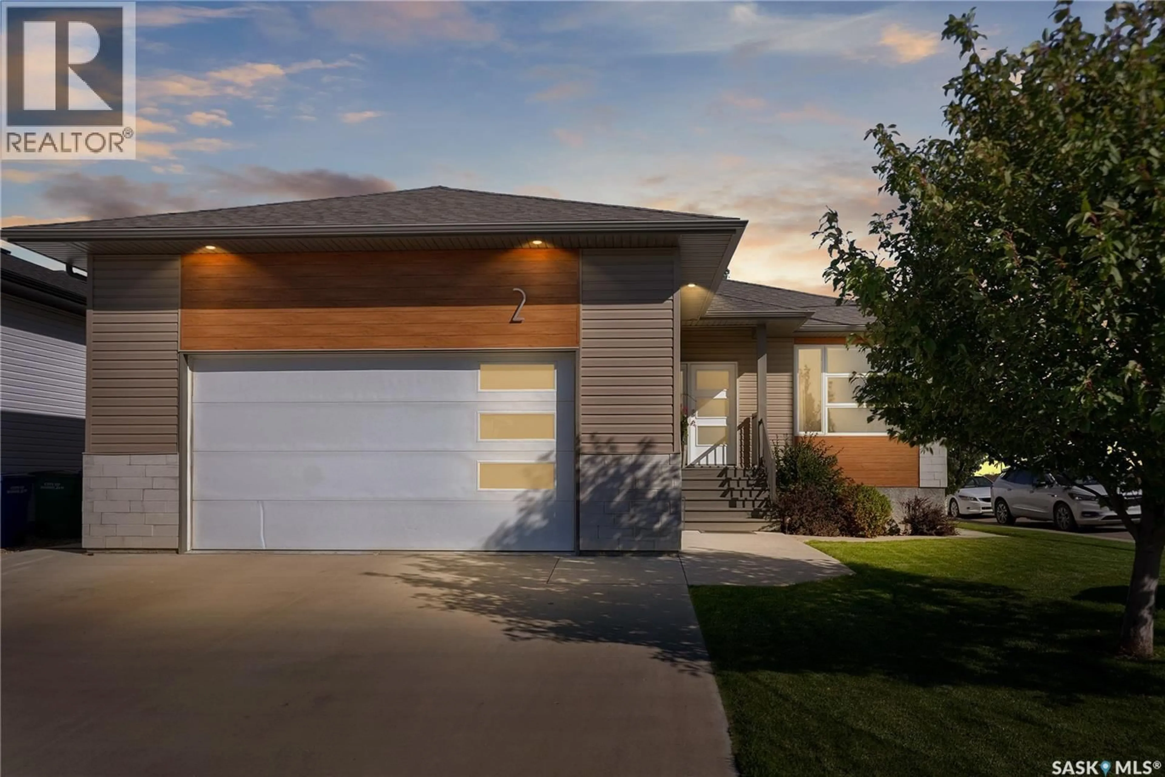 Home with vinyl exterior material, street for 2 BRODA TERRACE, Moose Jaw Saskatchewan S6J0E1