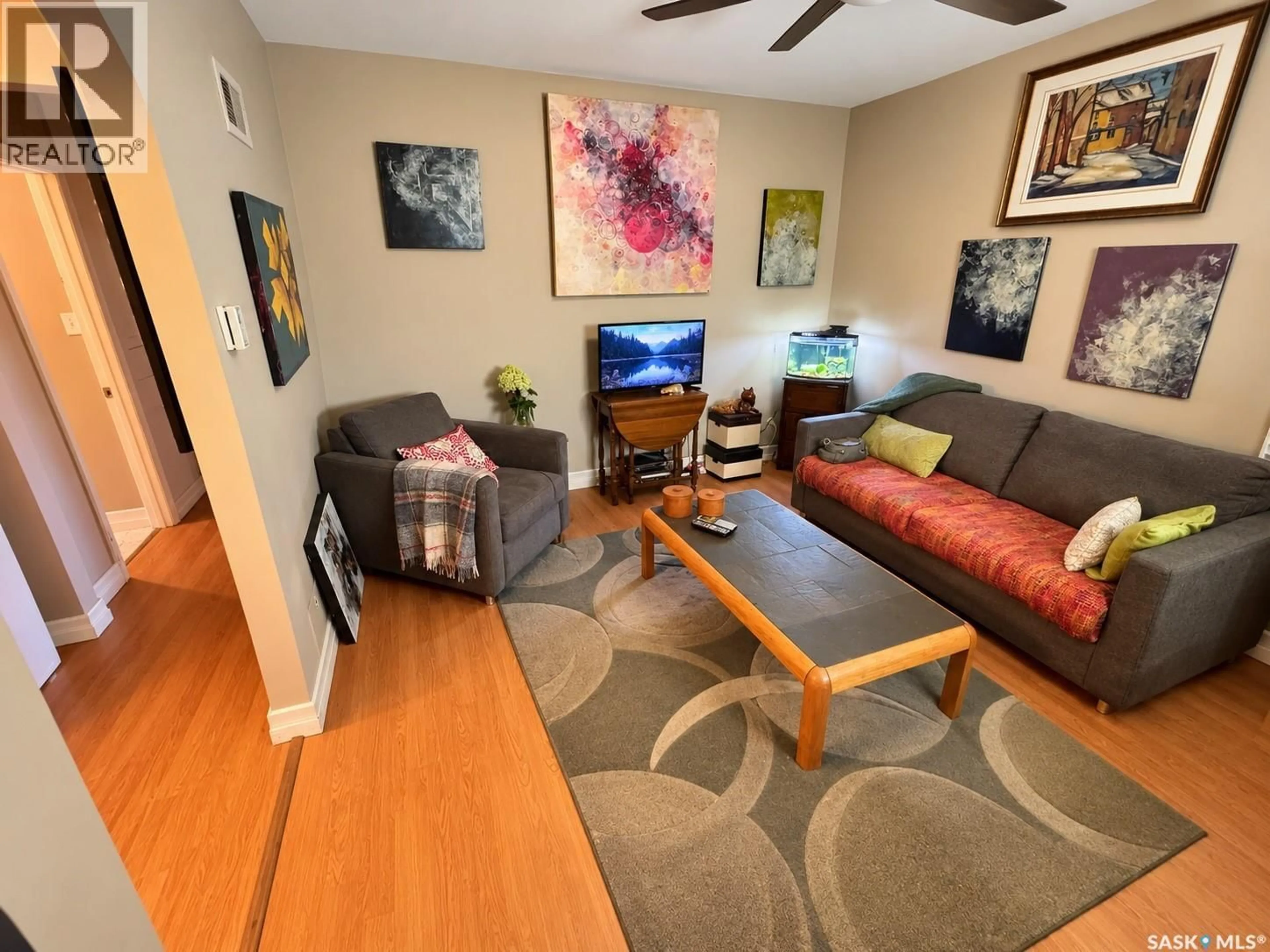 Living room with furniture, unknown for 521 5TH STREET, Saskatoon Saskatchewan S7H1G2