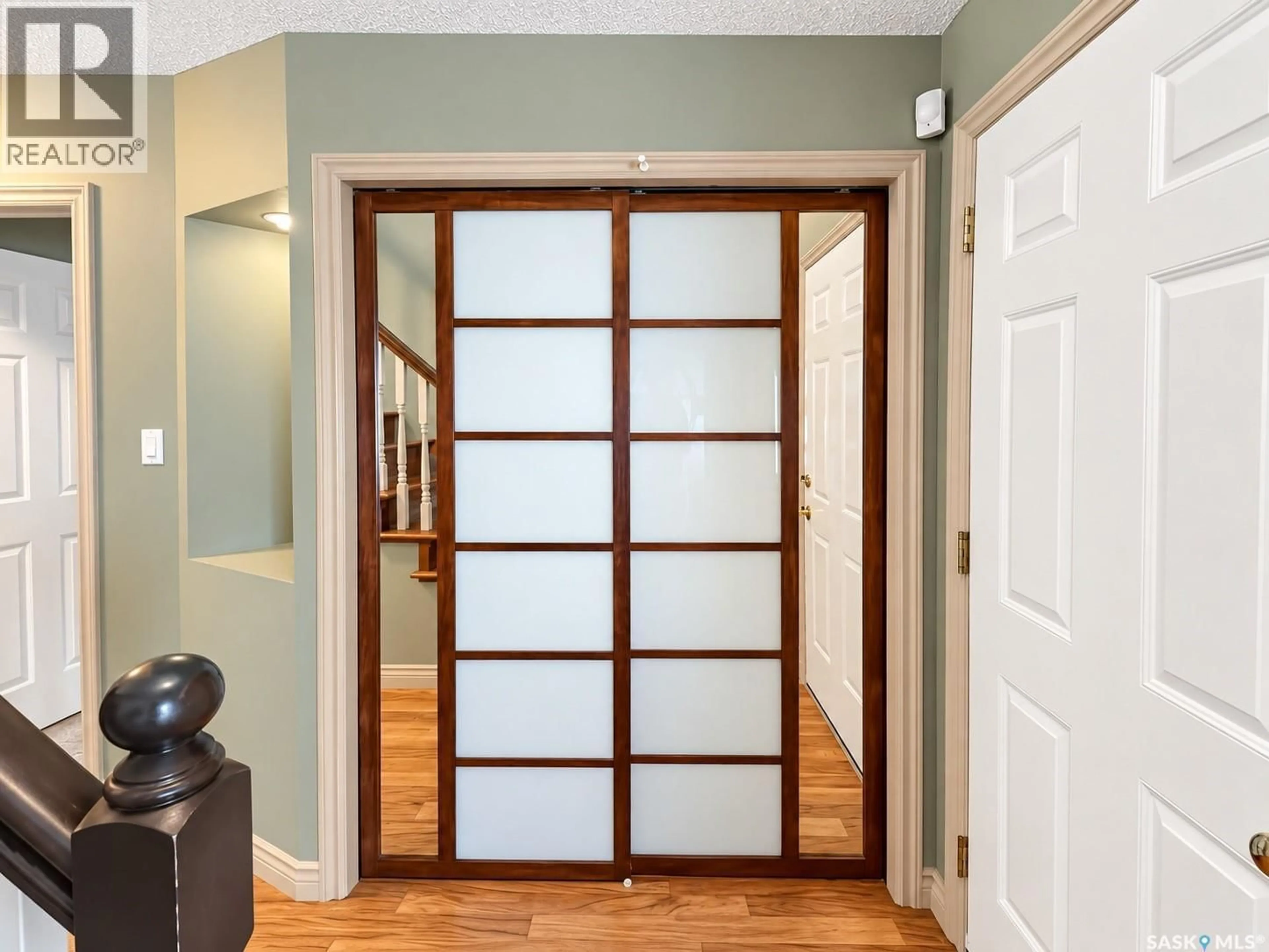 Indoor entryway for 21 WILFRED STREET, Grand Coulee Saskatchewan S4M0A3