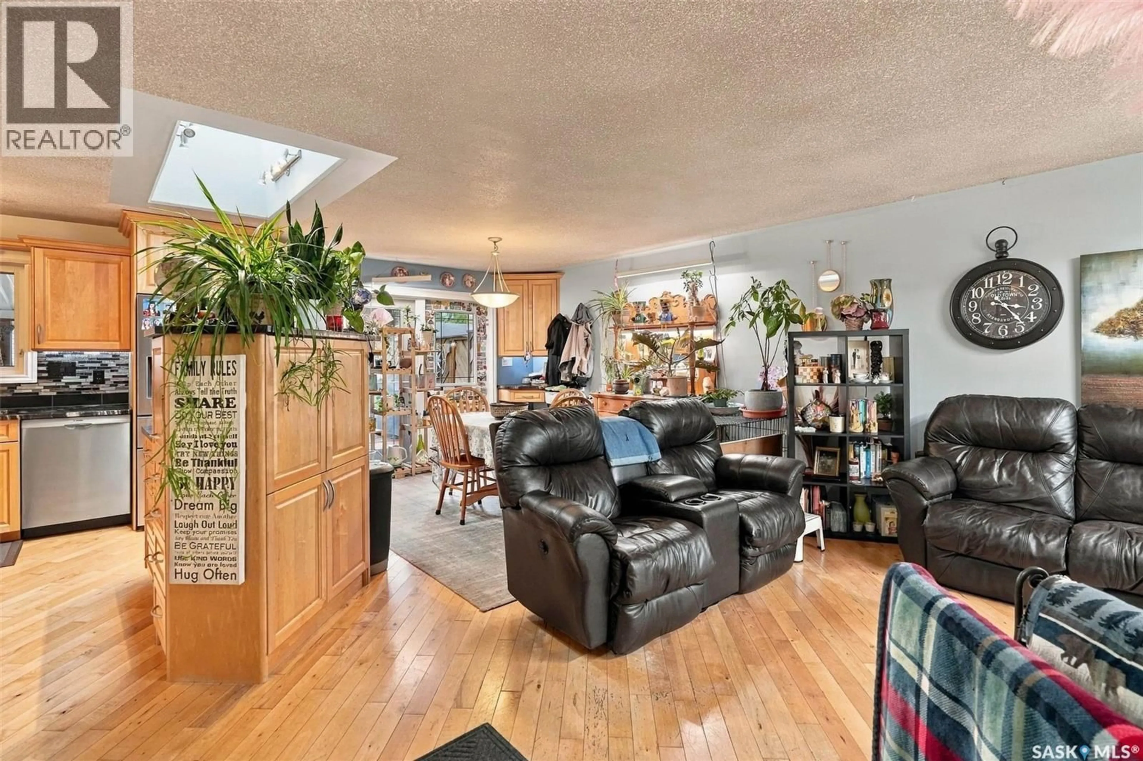 Unknown for 3515 ALLEN AVENUE, Regina Saskatchewan S4S0Z8