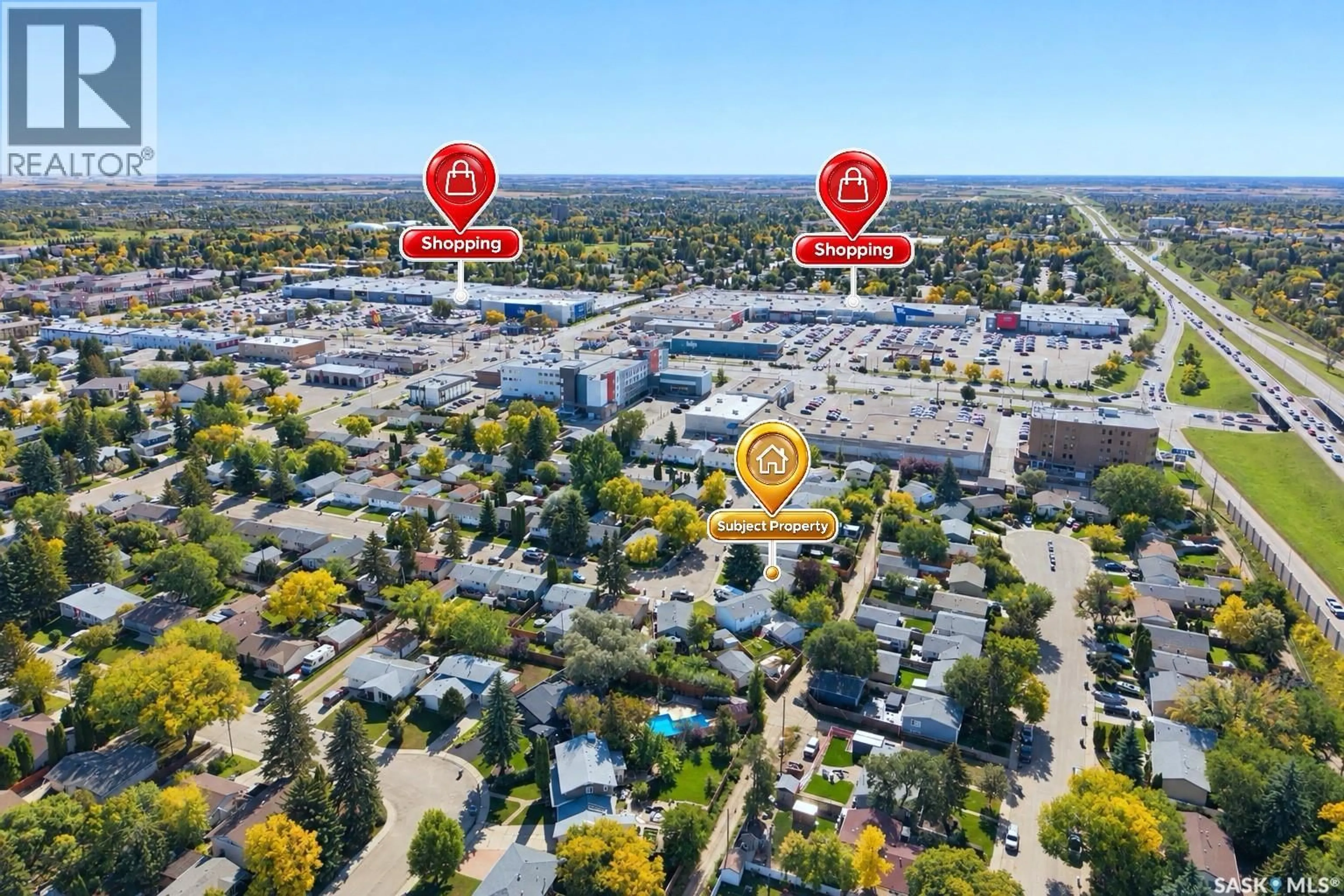 A pic from outside/outdoor area/front of a property/back of a property/a pic from drone, street for 62 RAMSAY COURT, Saskatoon Saskatchewan S7H4H1