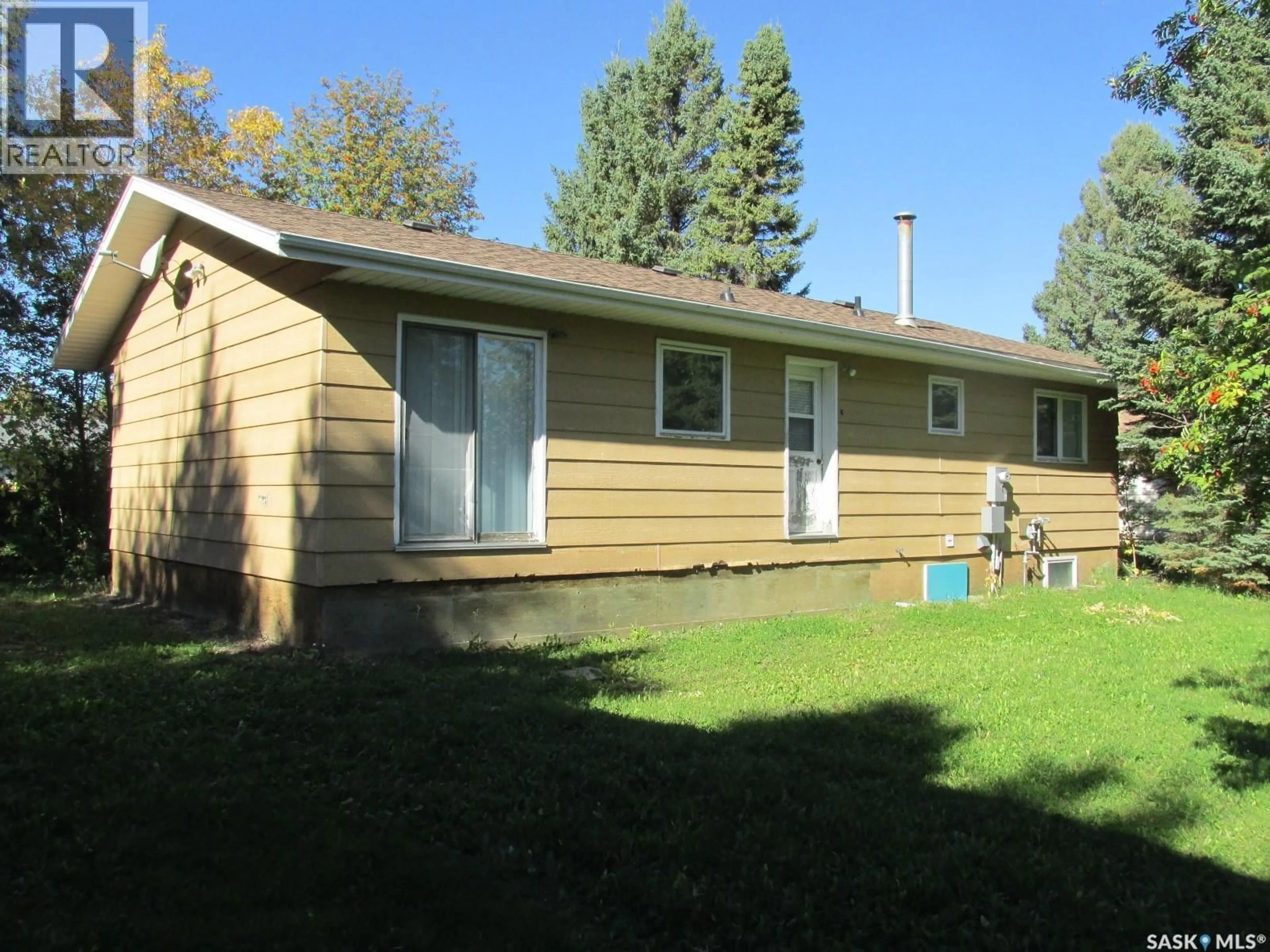 Home with vinyl exterior material, street for 412 GULOIEN AVENUE, White Fox Saskatchewan S0J3B0