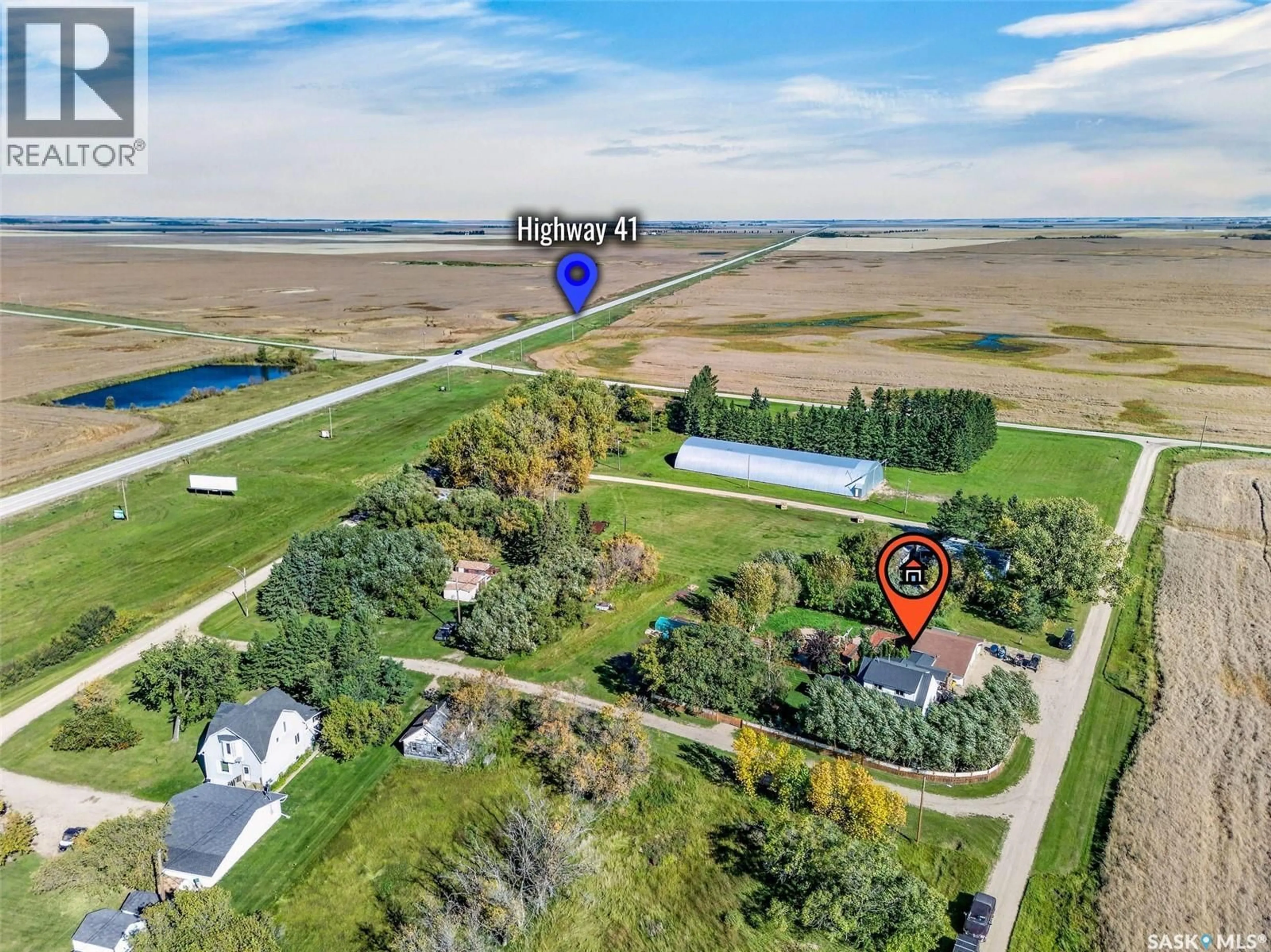 A pic from outside/outdoor area/front of a property/back of a property/a pic from drone, water/lake/river/ocean view for 111 MAIN STREET, Fletts Springs Rm No. 429 Saskatchewan S0K3V0