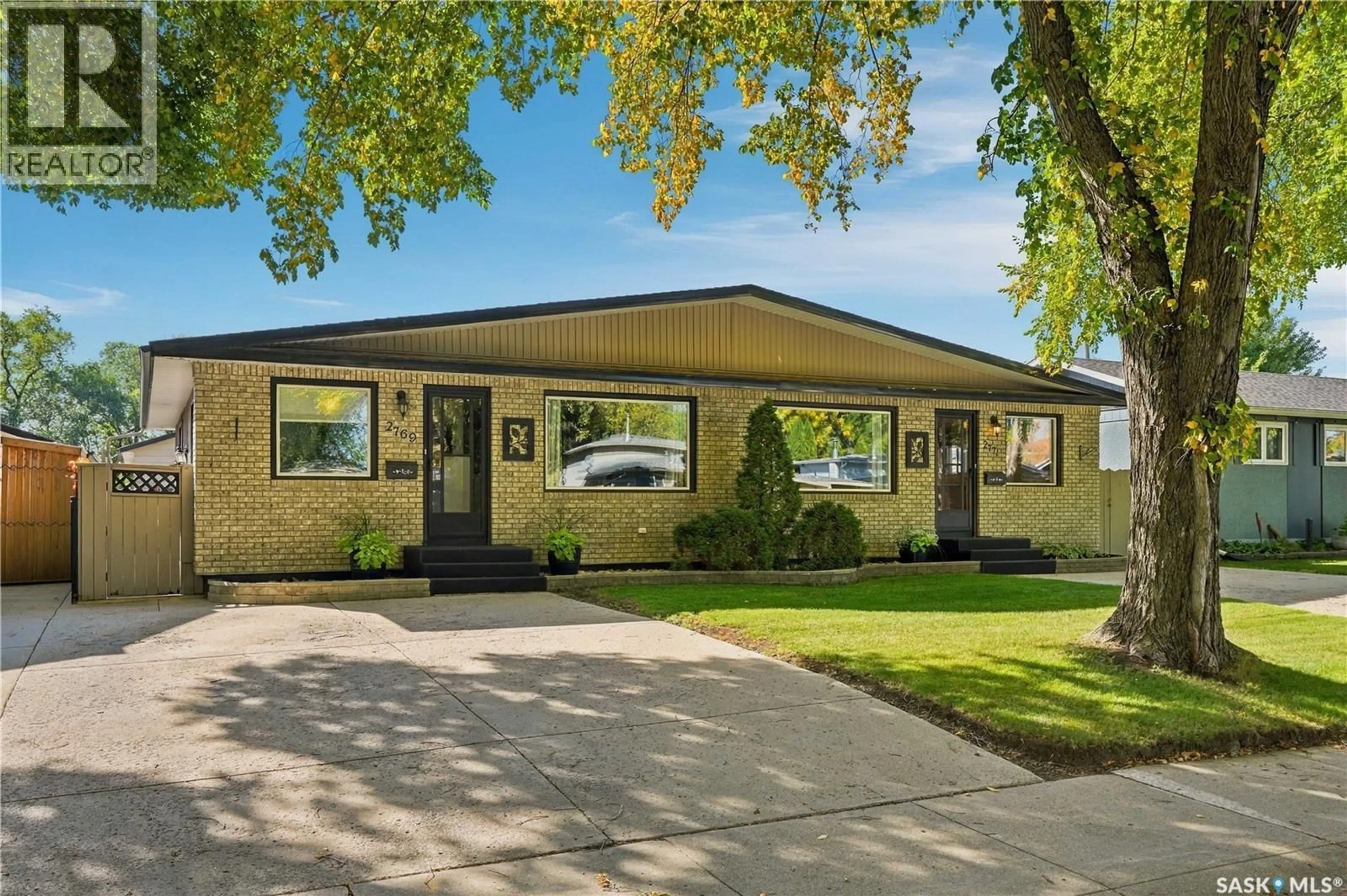 Unknown for 2769/2771 EASTVIEW, Saskatoon Saskatchewan S7J3H3