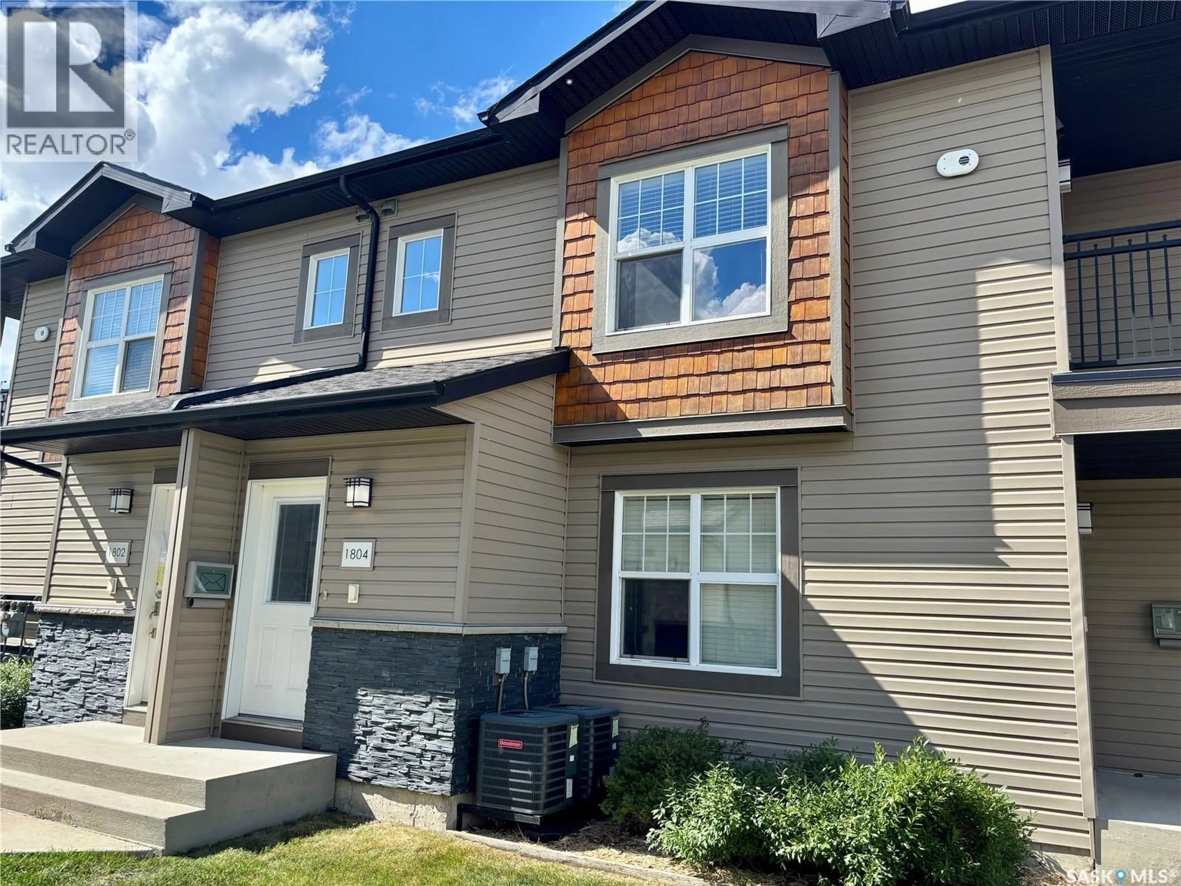 Home with vinyl exterior material, unknown for 1015 - 1804 PATRICK CRESCENT, Saskatoon Saskatchewan S7W0M4