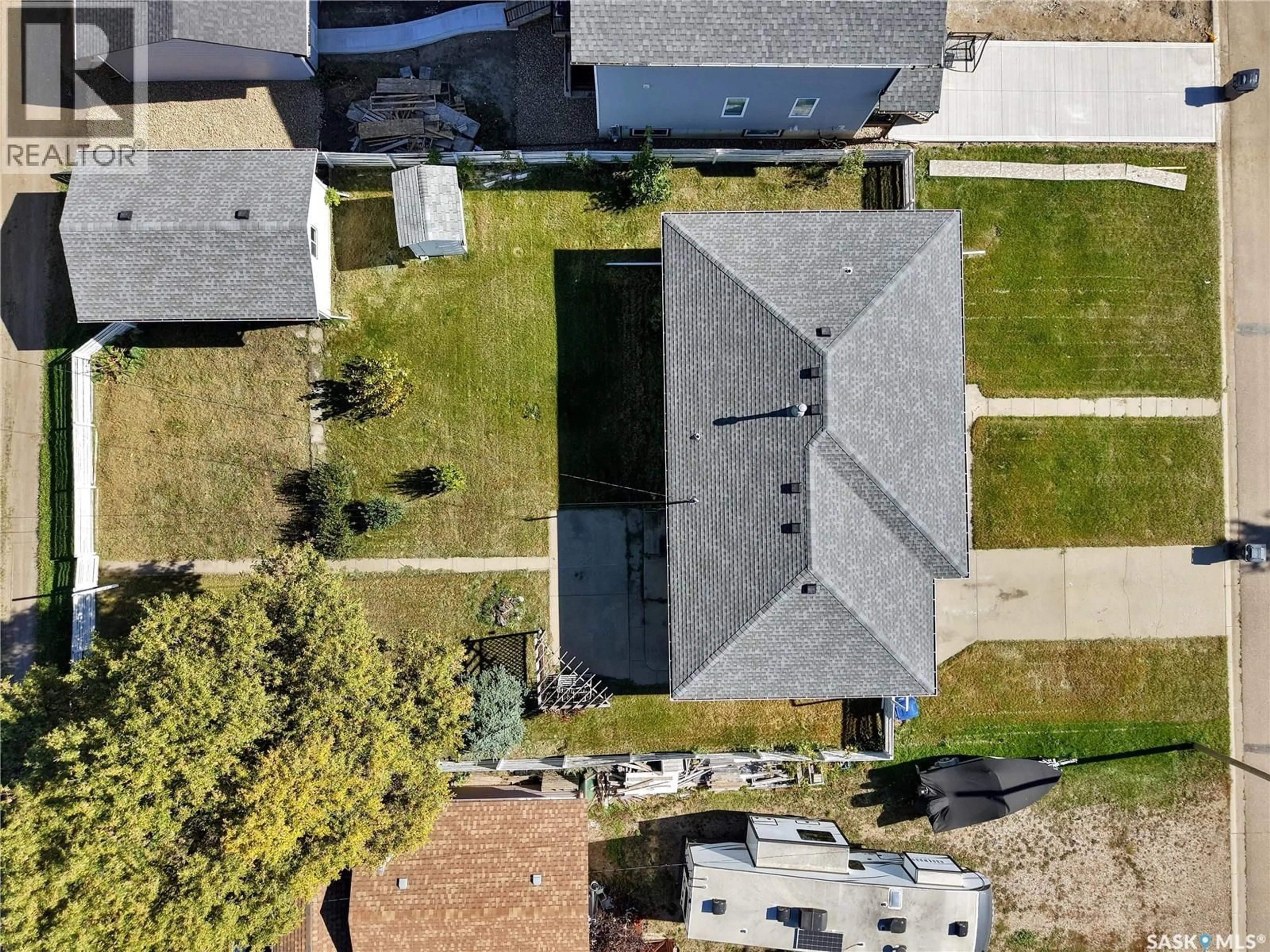 A pic from outside/outdoor area/front of a property/back of a property/a pic from drone, street for 216 MAIN STREET, Warman Saskatchewan S0K4S0