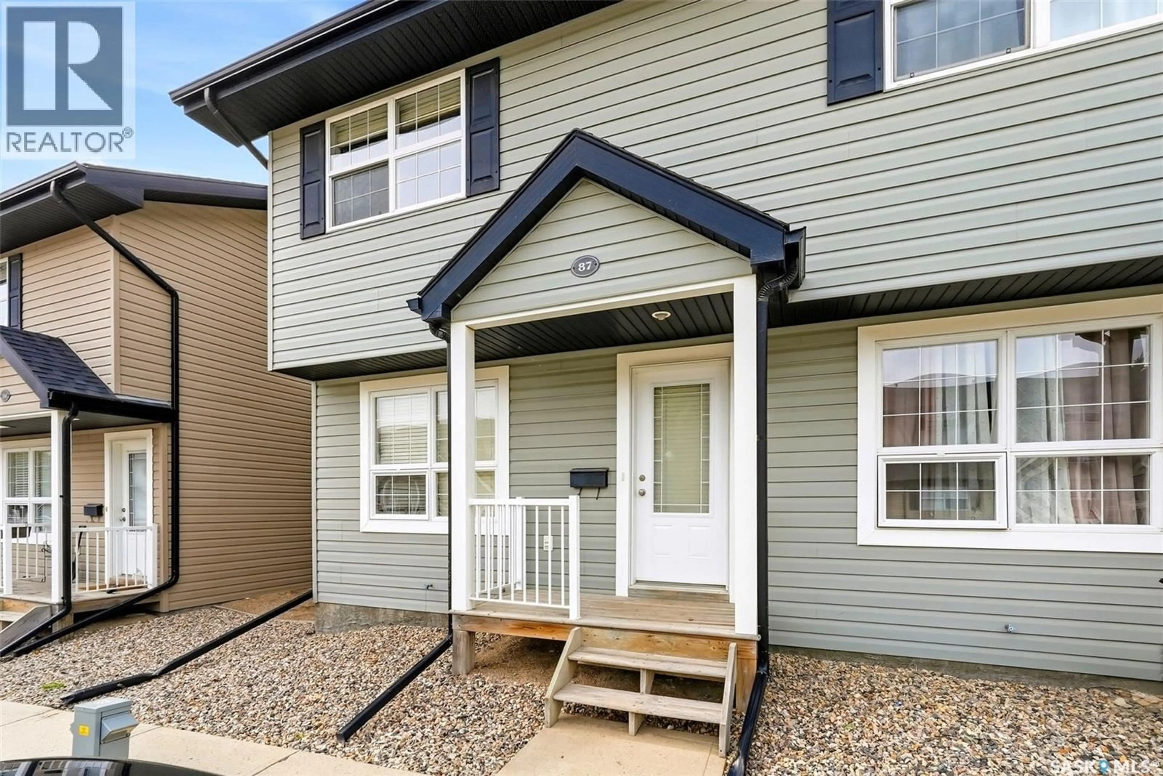 Home with vinyl exterior material, street for 87 4500 CHILD AVENUE, Regina Saskatchewan S4X0B1