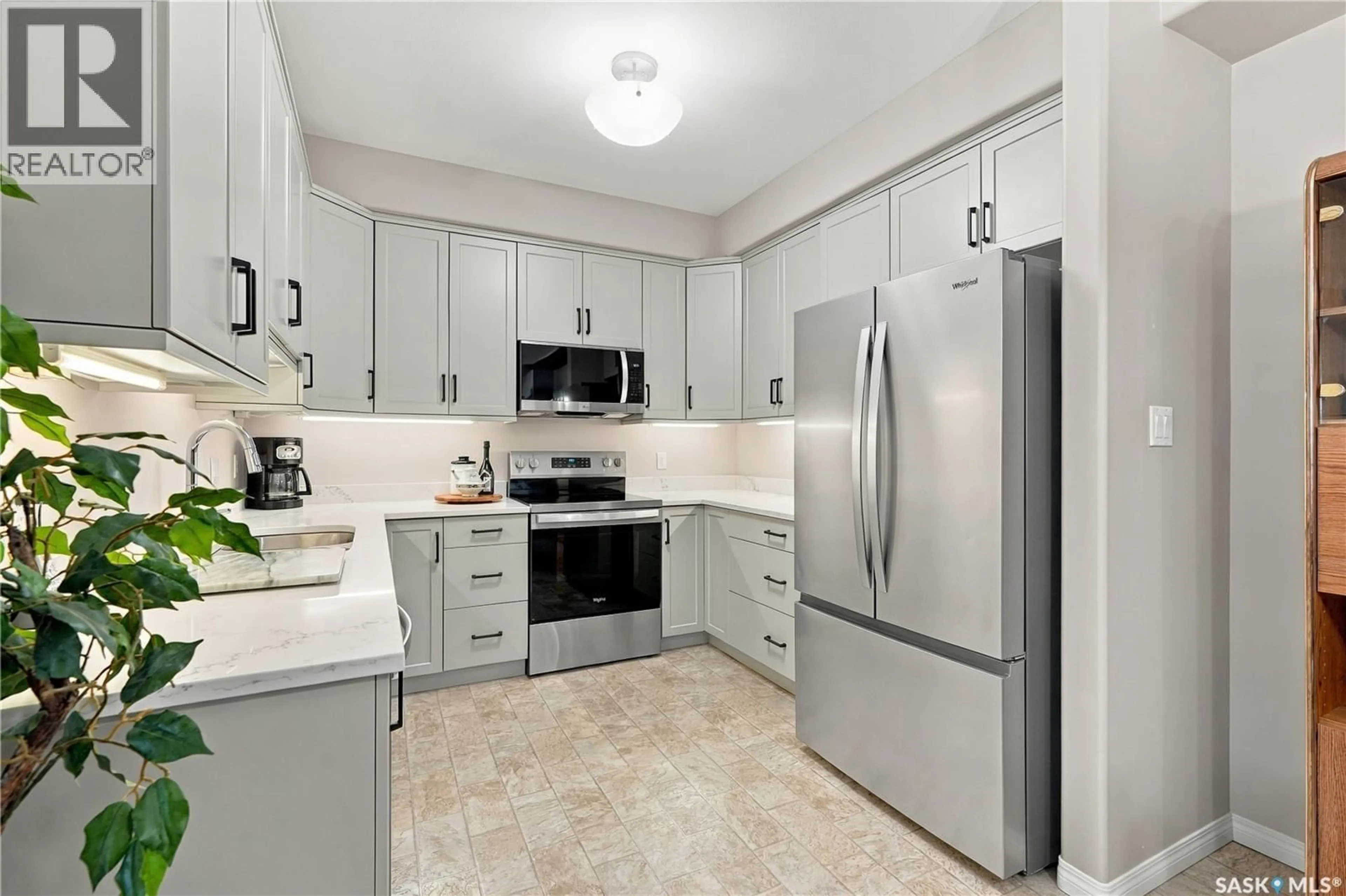 Unknown for 305 110 ARMISTICE WAY, Saskatoon Saskatchewan S7J5L8
