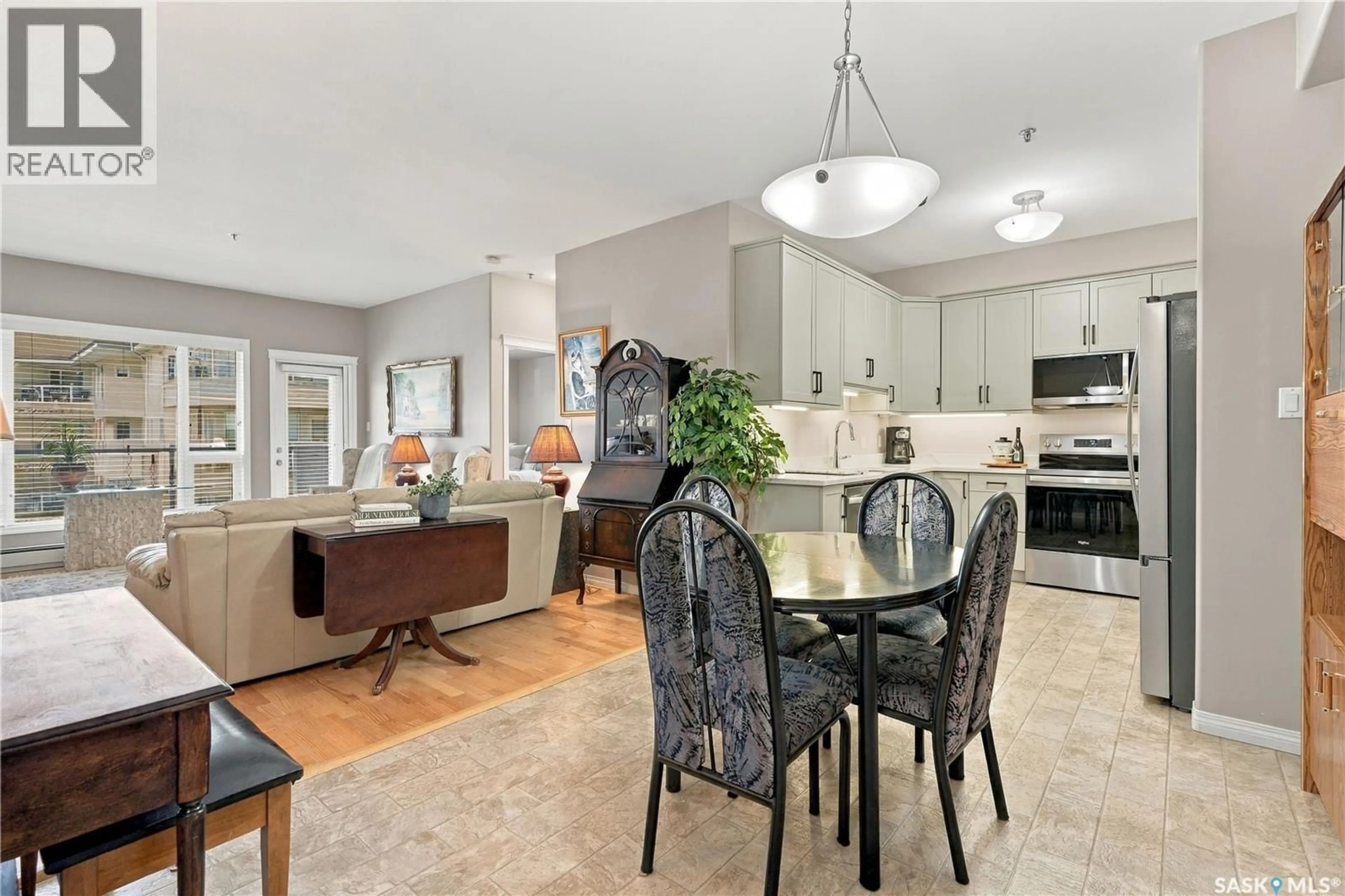 Open concept kitchen, ceramic/tile floor for 305 110 ARMISTICE WAY, Saskatoon Saskatchewan S7J5L8