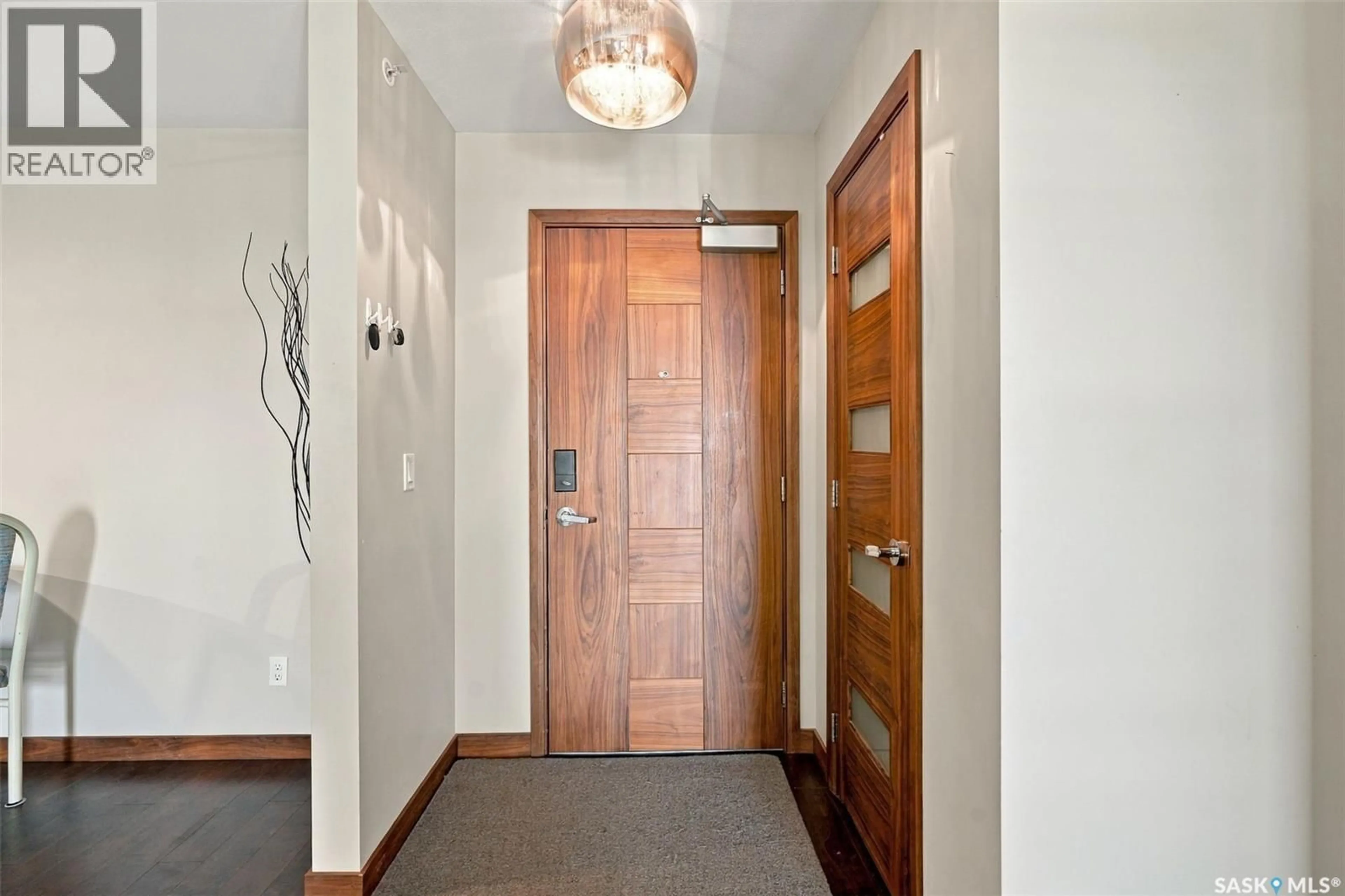 Indoor foyer for 308 - 120 PHELPS WAY, Saskatoon Saskatchewan S7V0K4