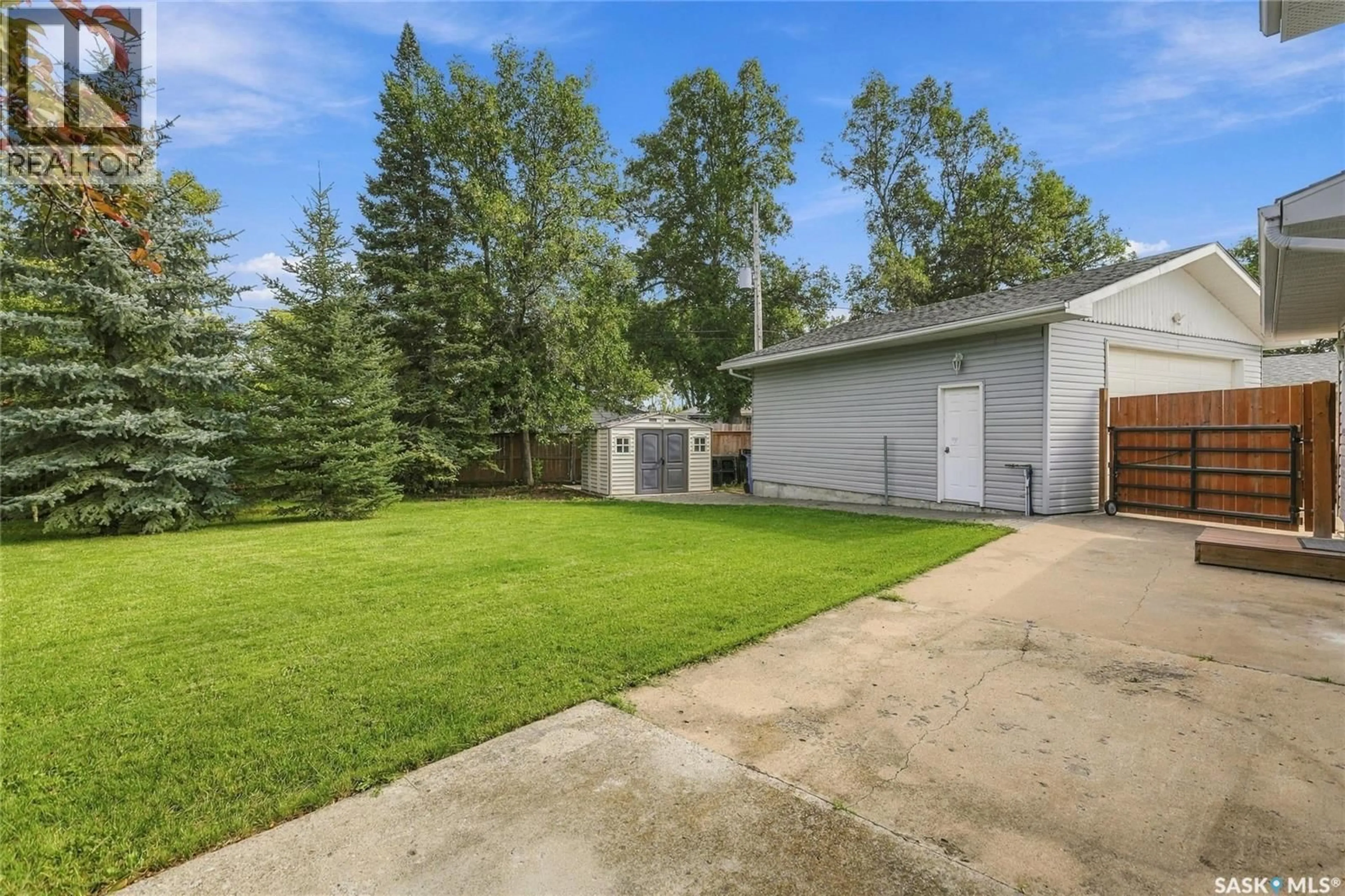Unknown for 19 SAMPSON PLACE, Regina Saskatchewan S4R4R5