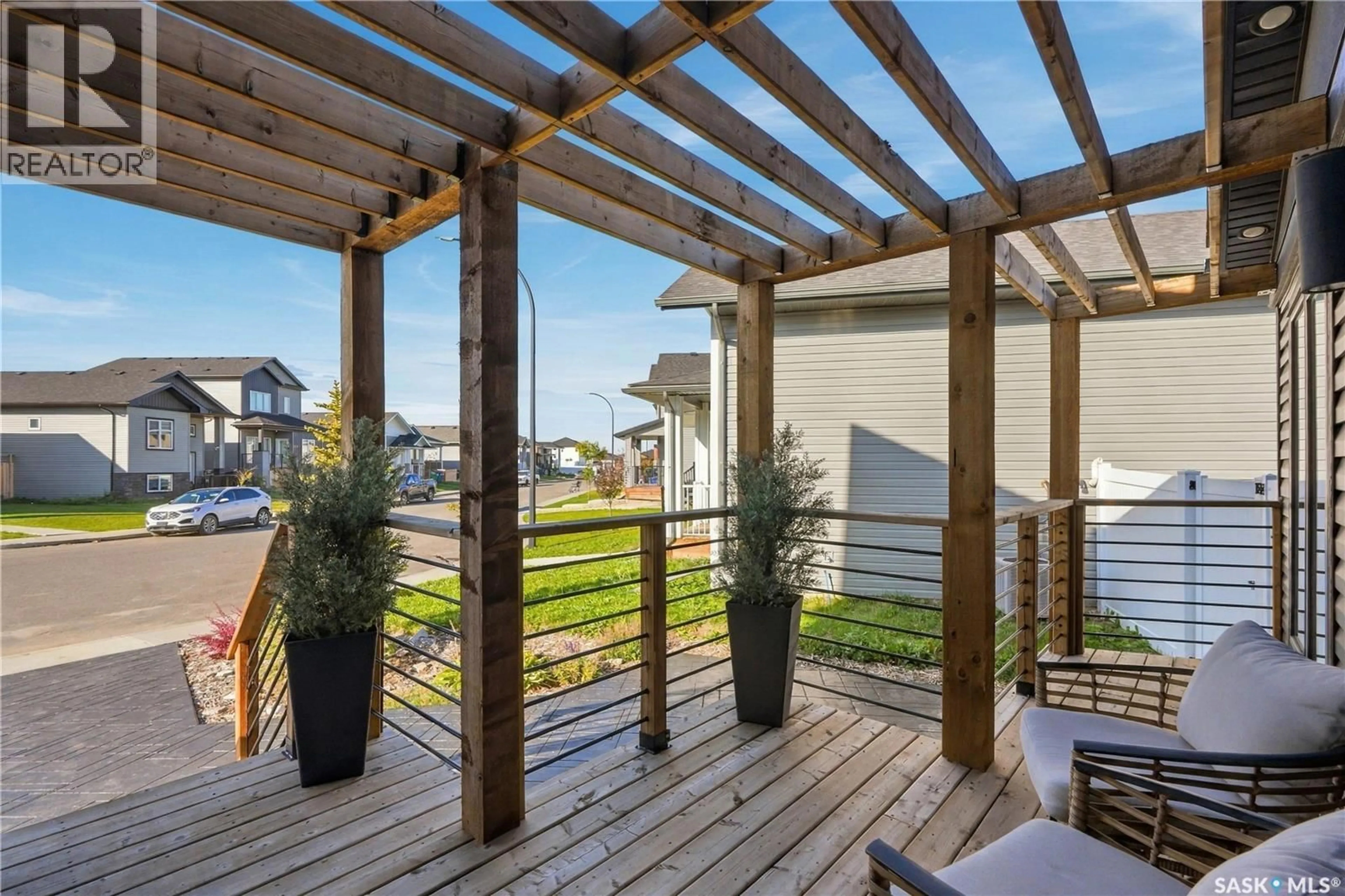 Patio, unknown for 359 MCARTHUR CRESCENT, Saskatoon Saskatchewan S7L6X2