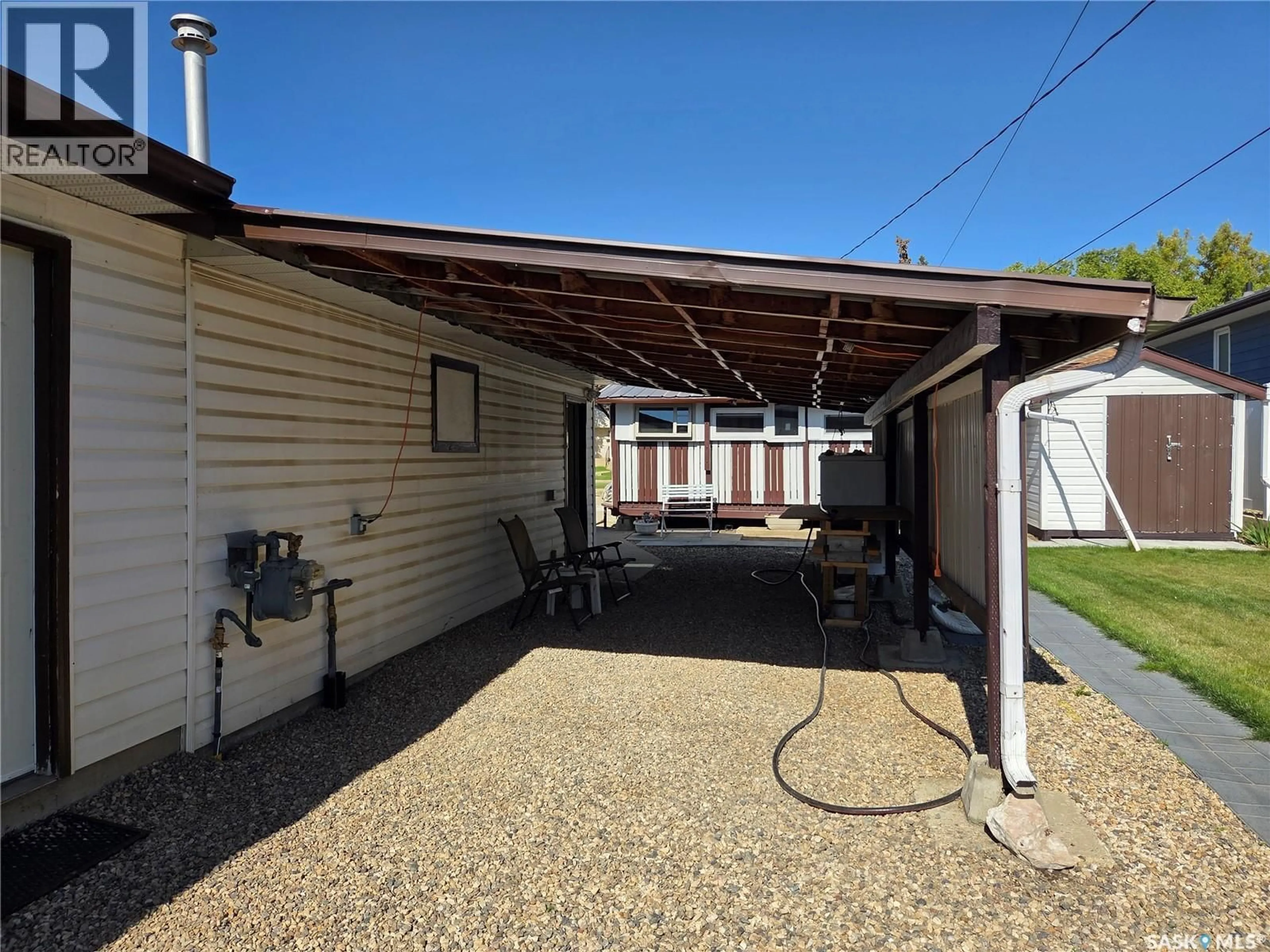 Patio, street for 817 STADACONA STREET, Moose Jaw Saskatchewan S6H0K5