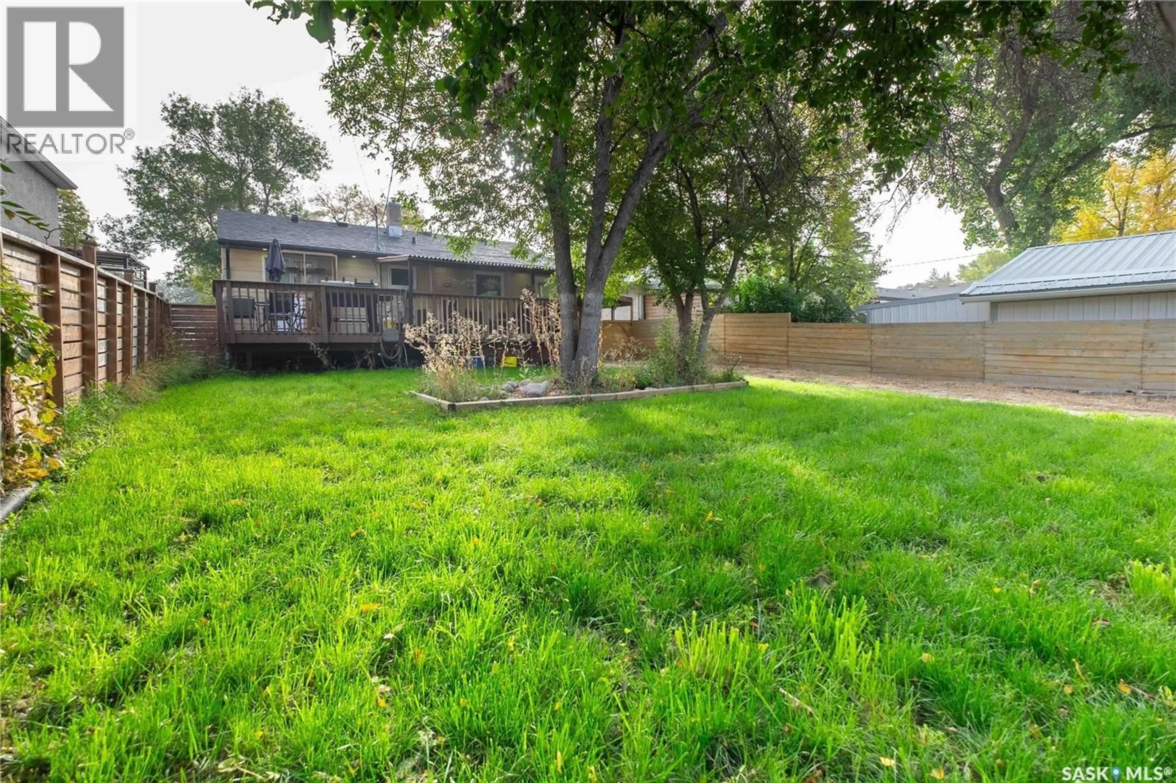 A pic from outside/outdoor area/front of a property/back of a property/a pic from drone, street for 1152 CAMPBELL STREET, Regina Saskatchewan S4T5P6
