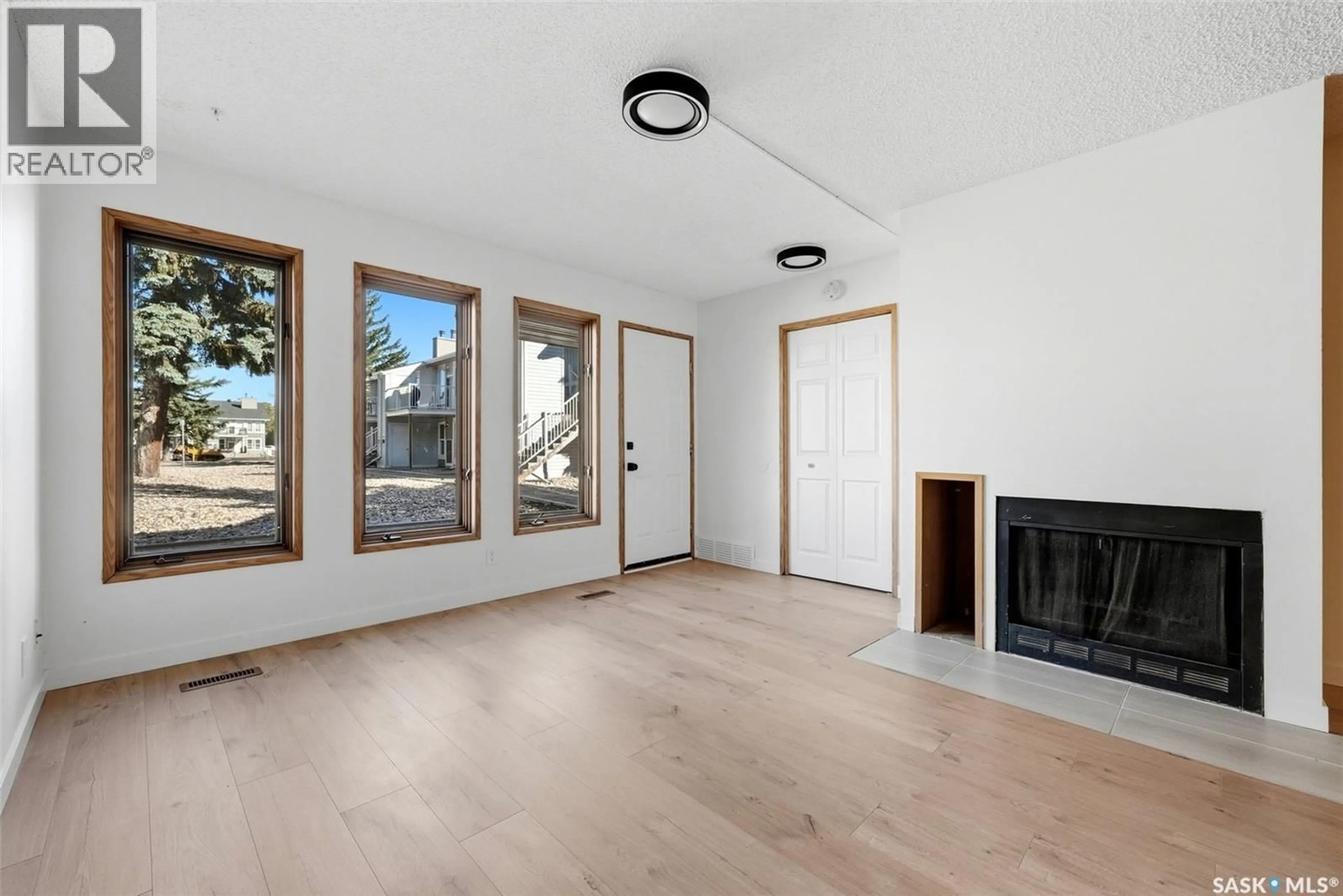 Unknown for 7342 BENNETT DRIVE, Regina Saskatchewan S4X2V3
