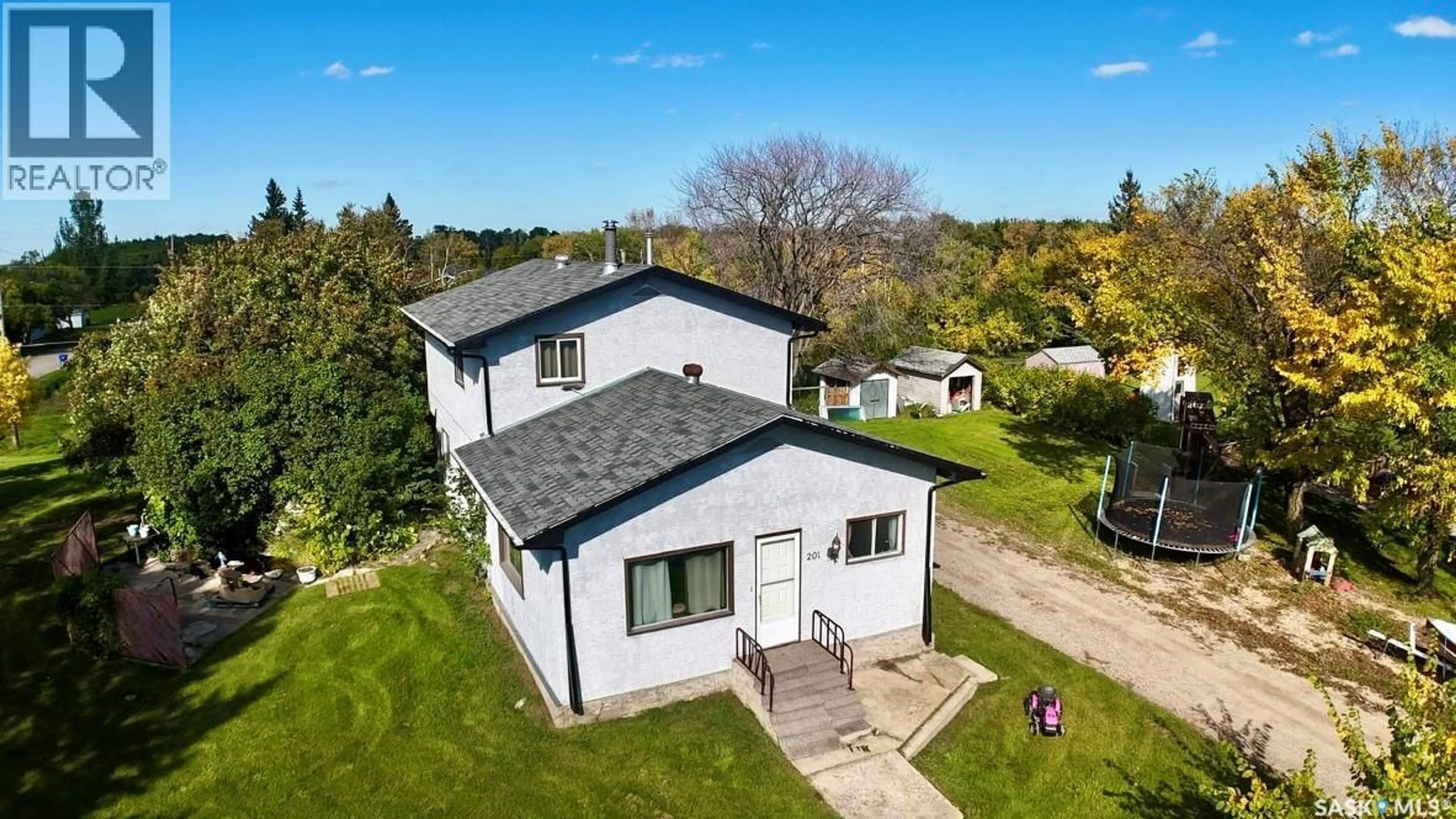 A pic from outside/outdoor area/front of a property/back of a property/a pic from drone, building for 201 HIGH STREET, Bredenbury Saskatchewan S0A0H0