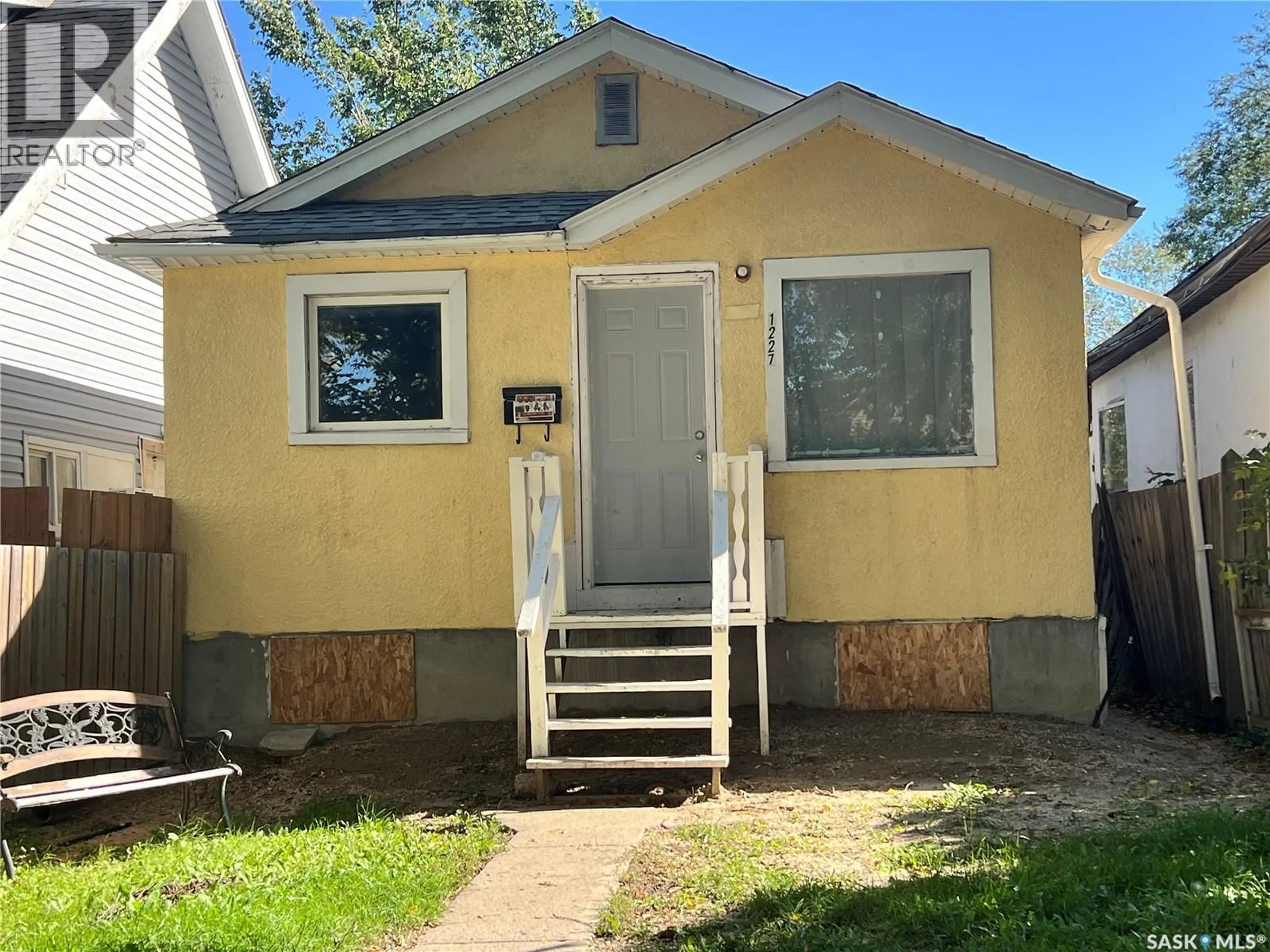 Unknown for 1227 WASCANA STREET, Regina Saskatchewan S4T4J2