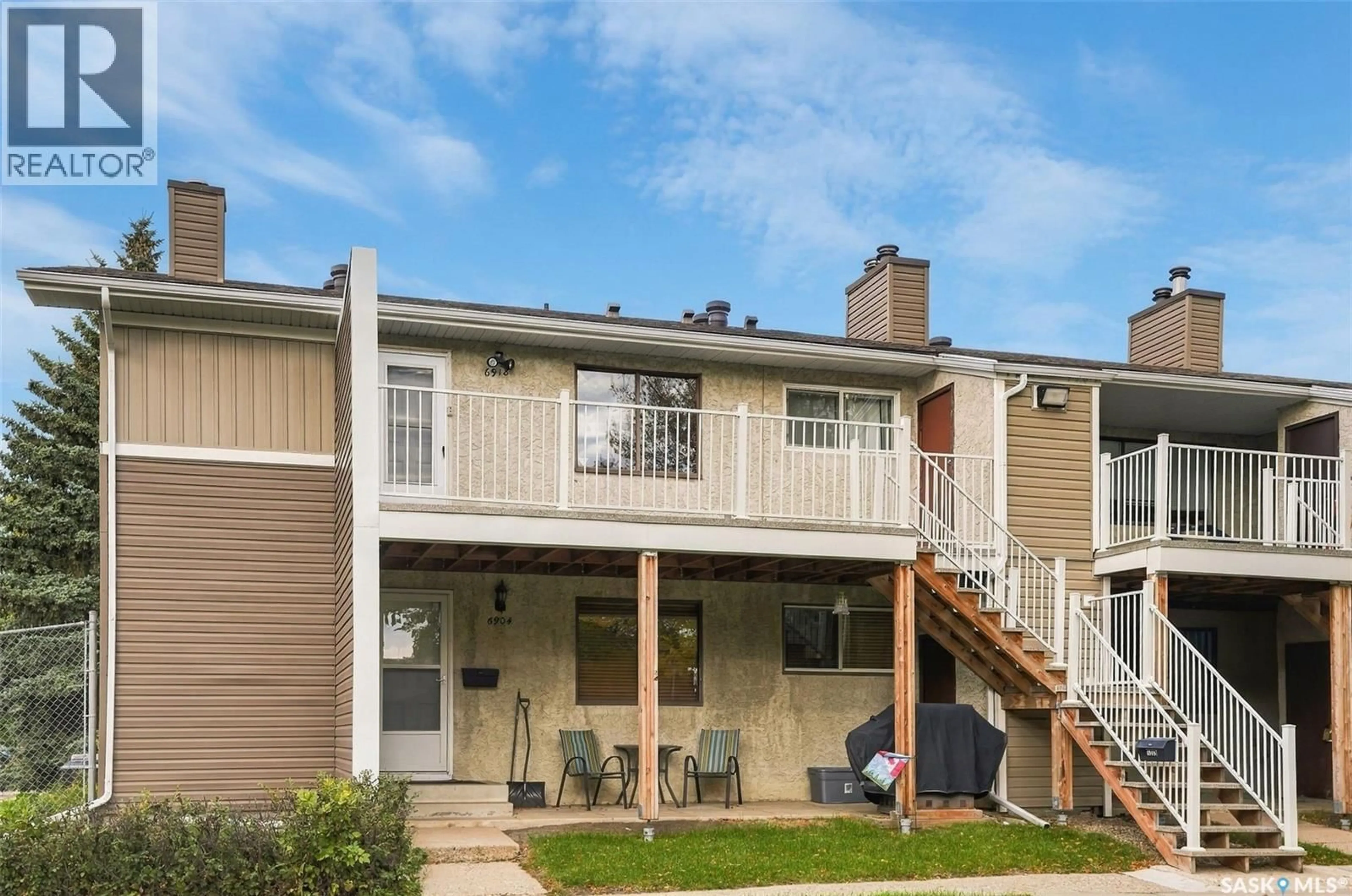Home with vinyl exterior material, unknown for 28 - 6918 BLAKENEY DRIVE, Regina Saskatchewan S4X2N5