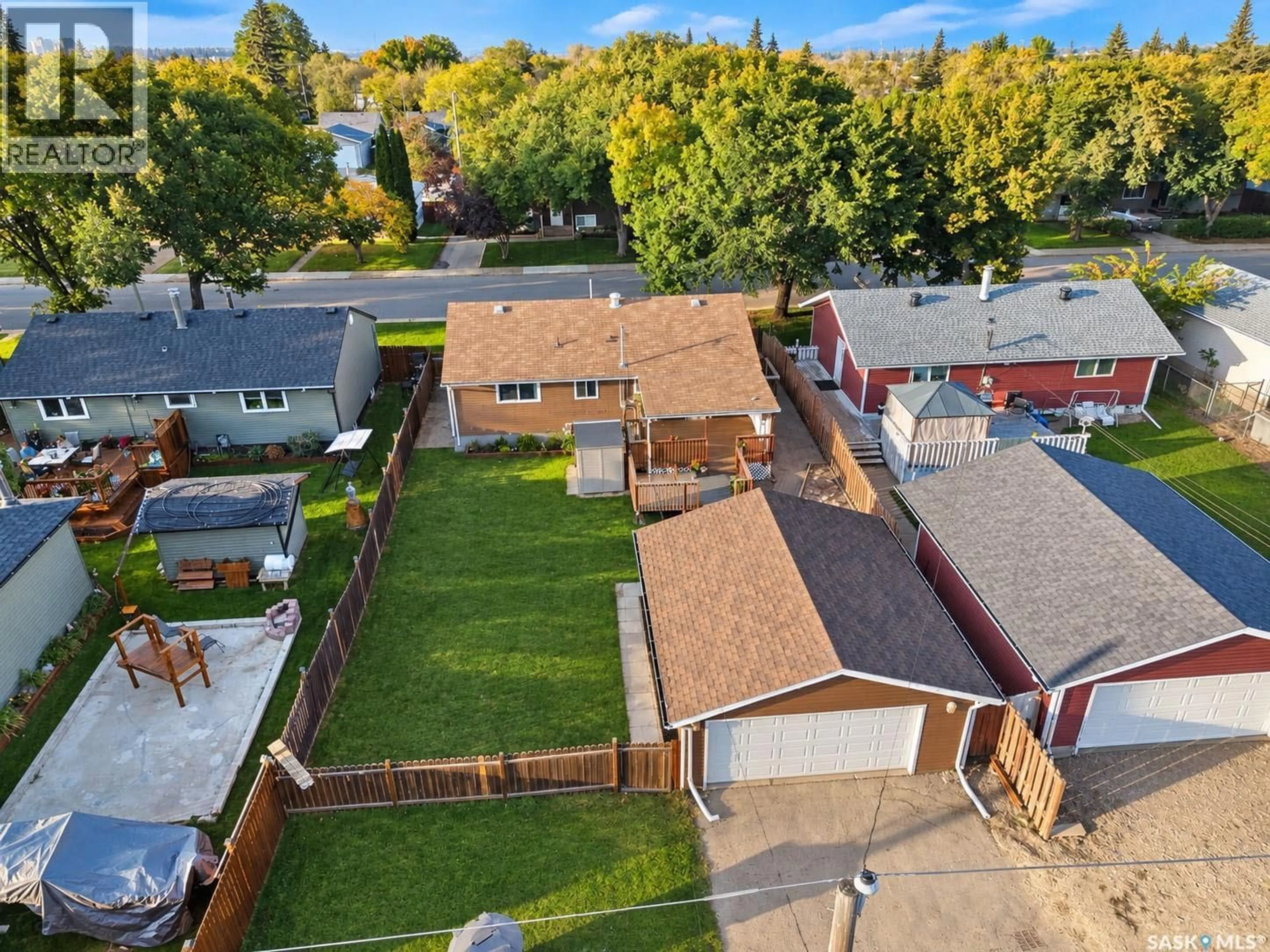 A pic from outside/outdoor area/front of a property/back of a property/a pic from drone, street for 539 24TH STREET, Prince Albert Saskatchewan S6V1S1