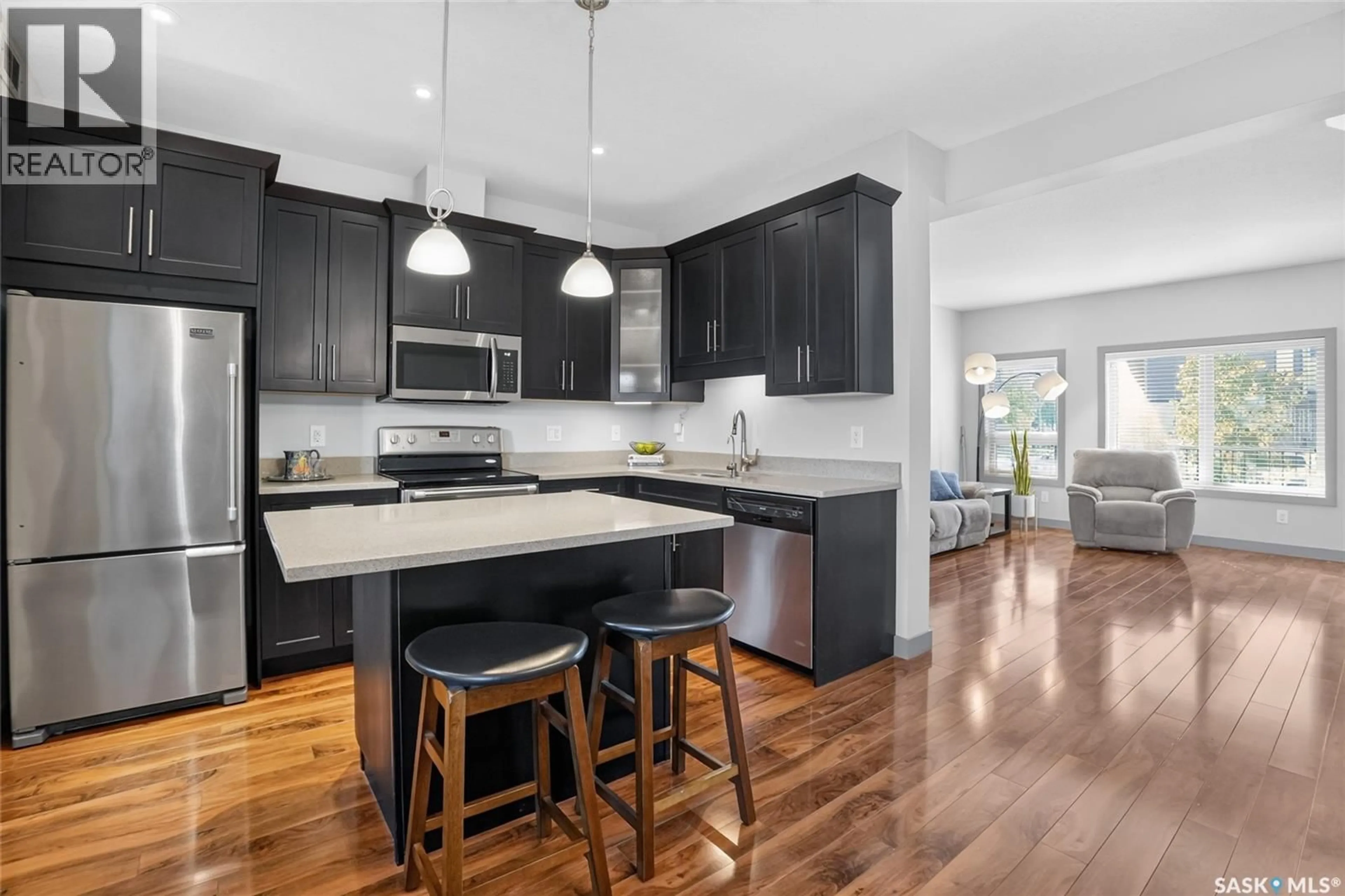 Open concept kitchen, unknown for 202 MANINGAS BEND, Saskatoon Saskatchewan S7W0P5