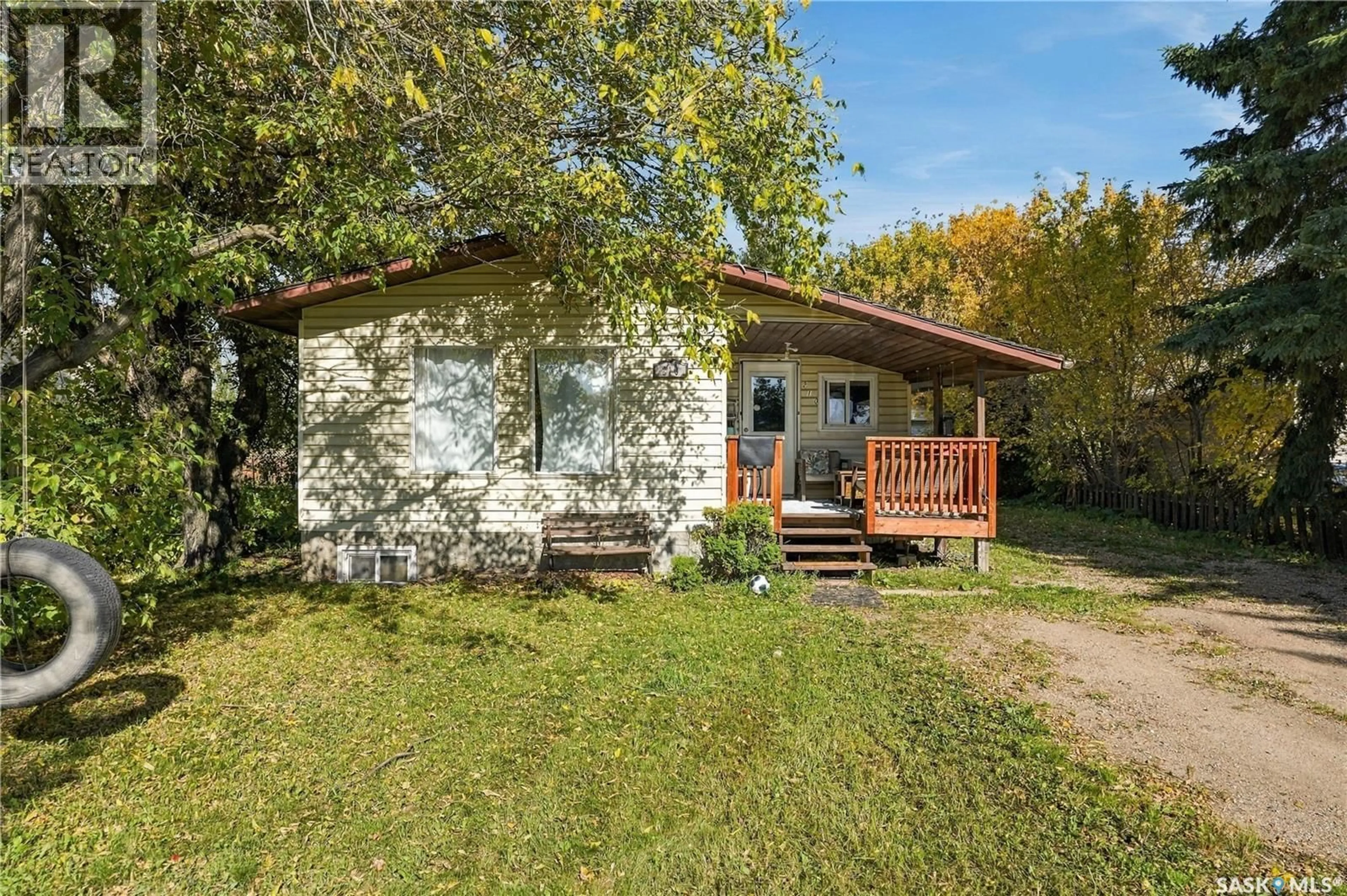 Unknown for E - 212 MCDONALD AVENUE, Melfort Saskatchewan S0E1A0