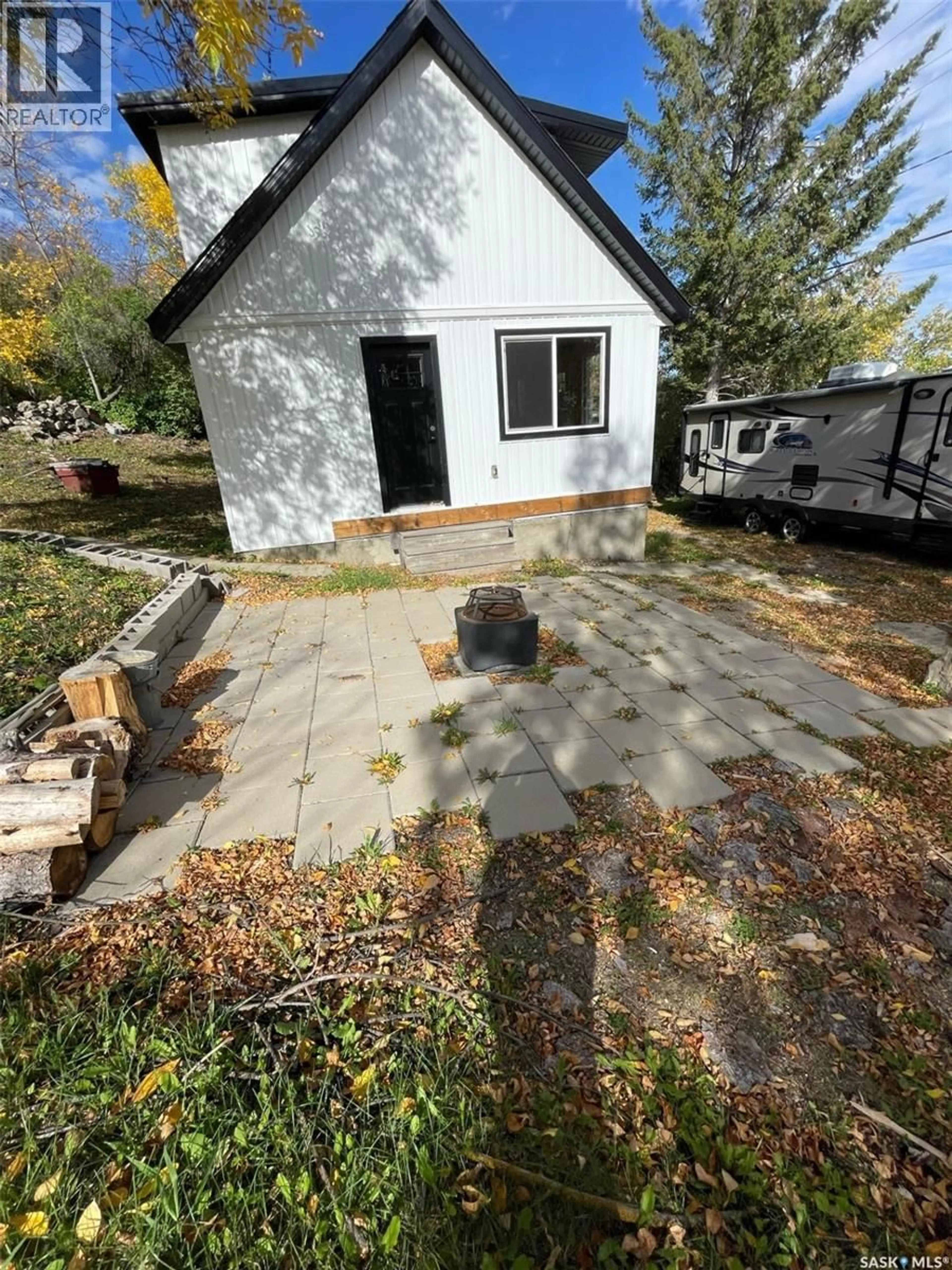 Patio, street for 239 B-SAY-TAH ROAD, B-Say-Tah Saskatchewan S0G1S0