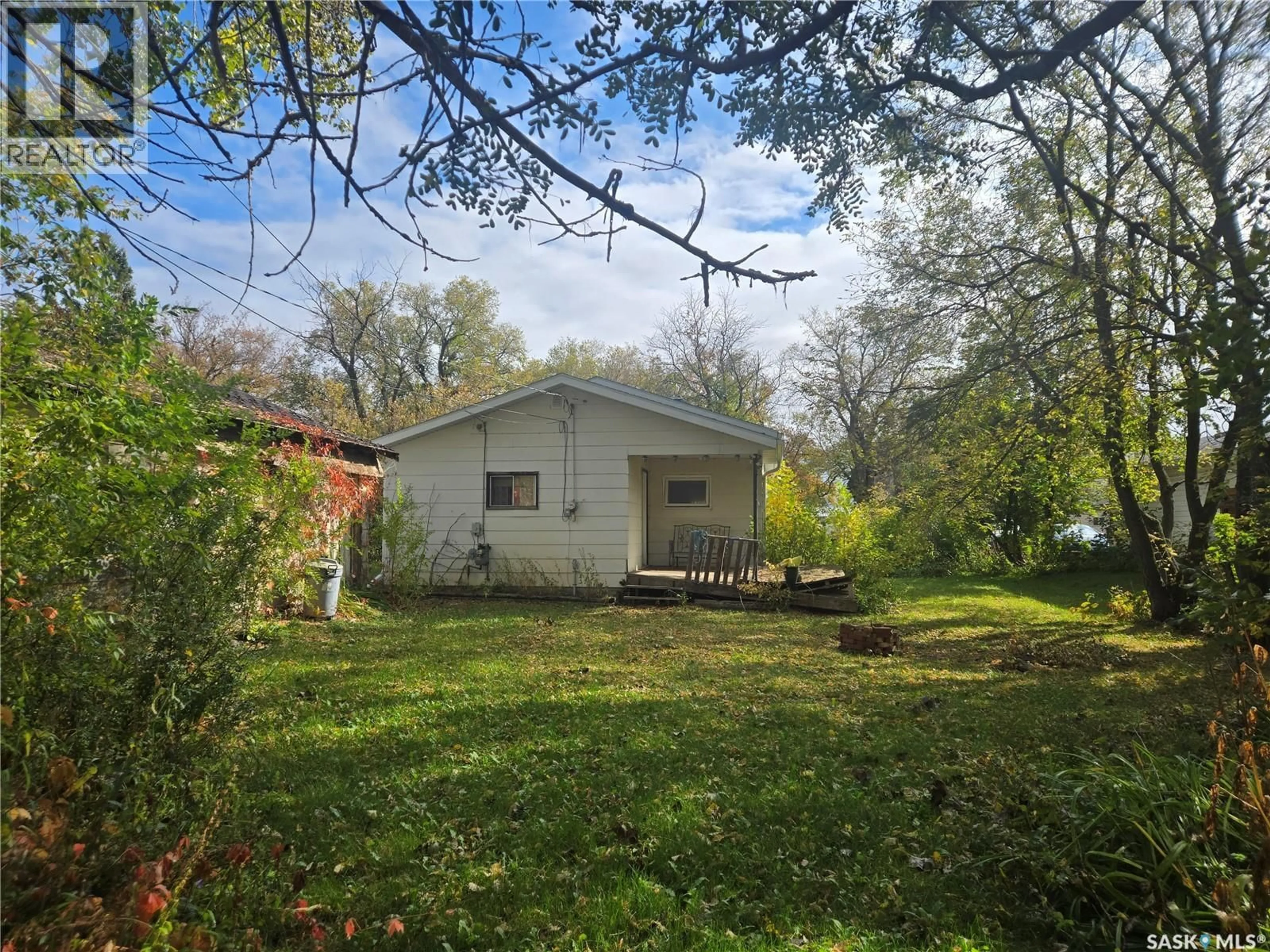 Shed for 206 OSLER STREET, Windthorst Saskatchewan S0G5G0