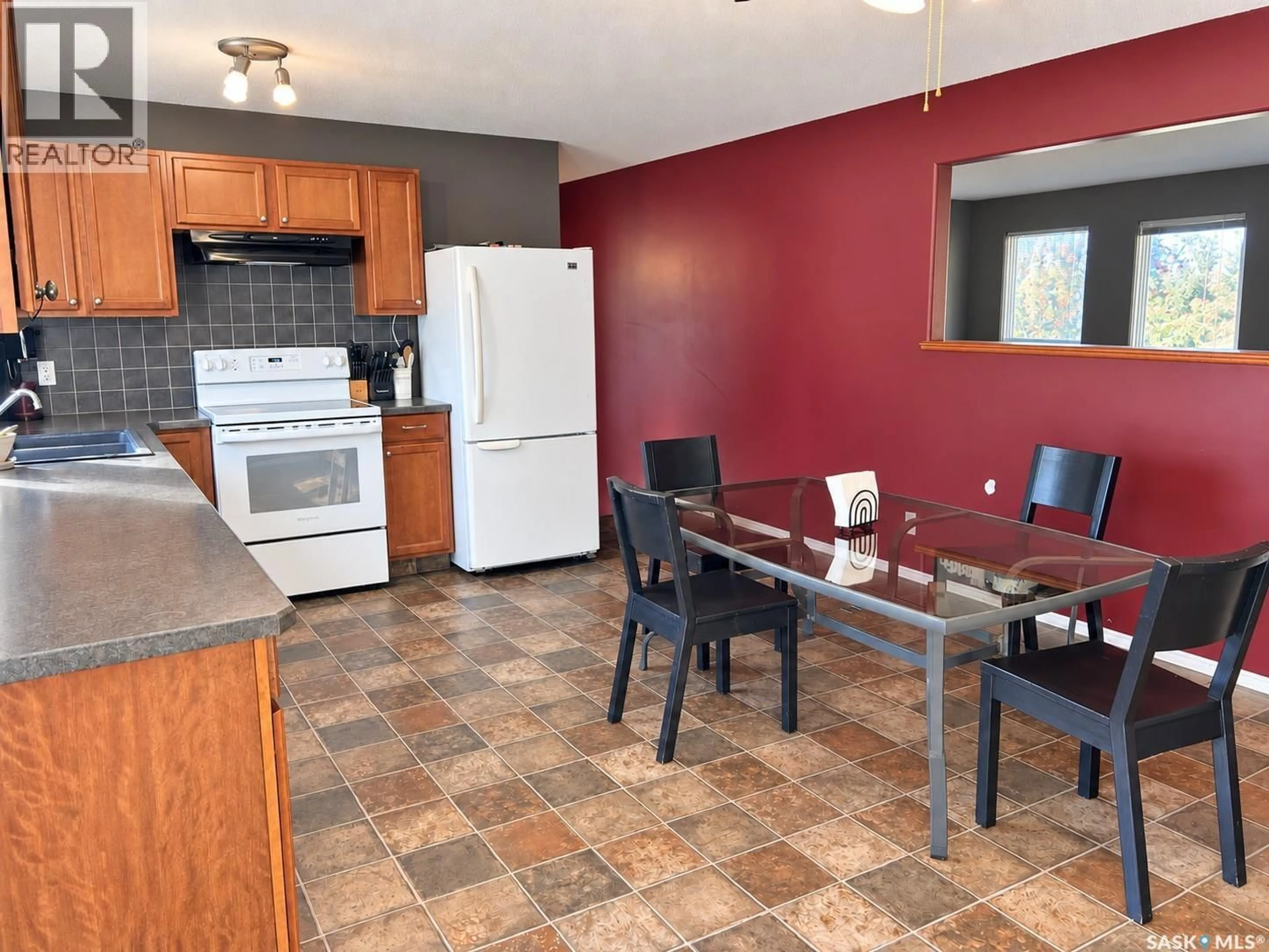 Standard kitchen, unknown for E - 401 SERVICE ROAD, Shellbrook Saskatchewan S0J2E0