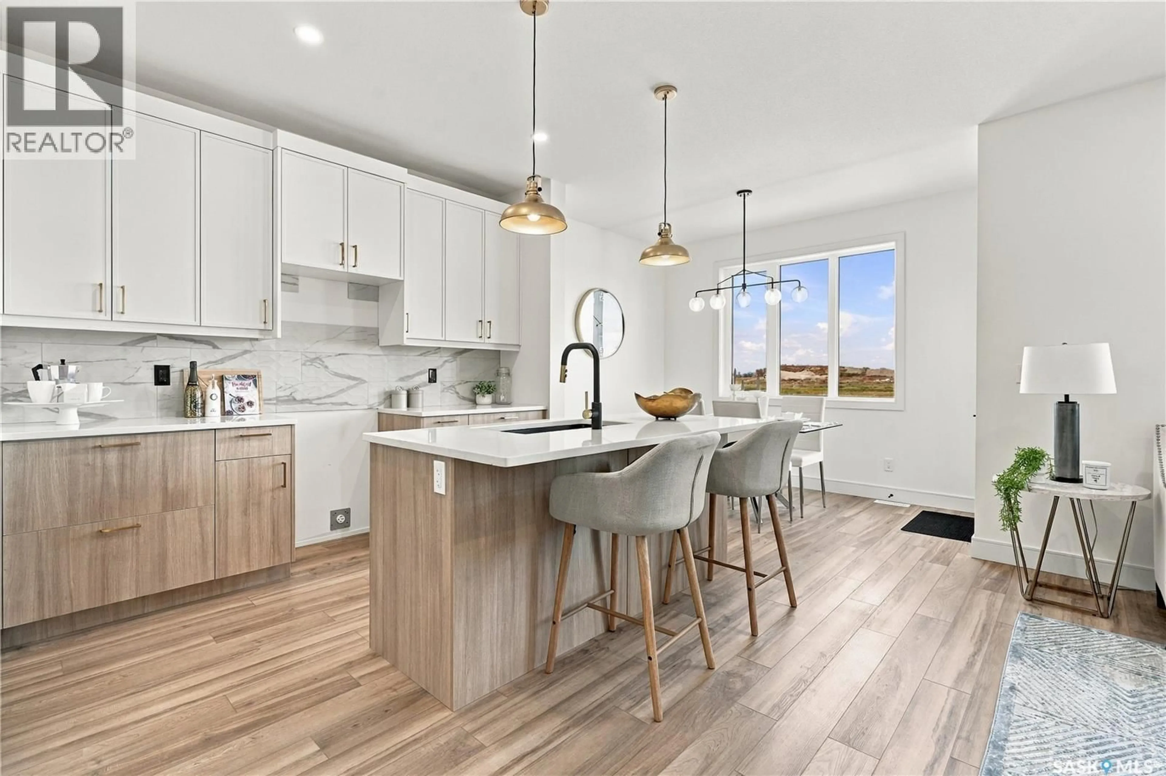Open concept kitchen, unknown for 213 VETERANS DRIVE, Warman Saskatchewan S0K4S5