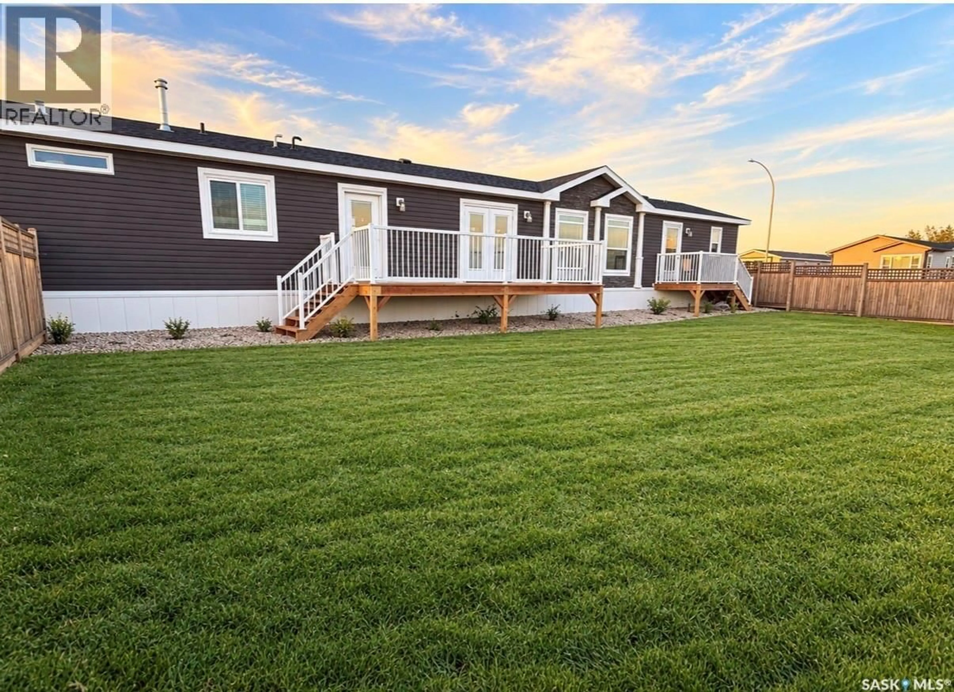 A pic from outside/outdoor area/front of a property/back of a property/a pic from drone, unknown for 190 PRAIRIE SUN COURT, Swift Current Saskatchewan S9H3X6