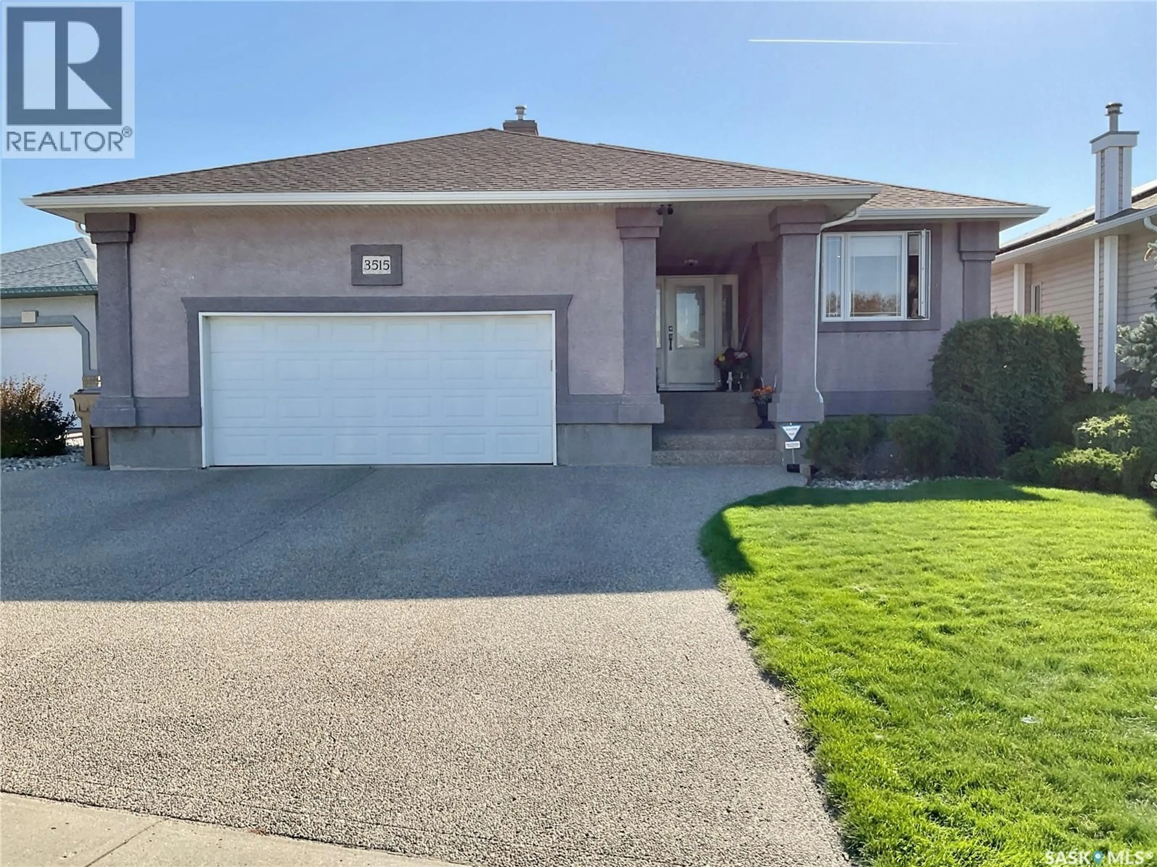 Home with vinyl exterior material, street for E - 3515 BISHOP CRESCENT, Regina Saskatchewan S4Z1A6