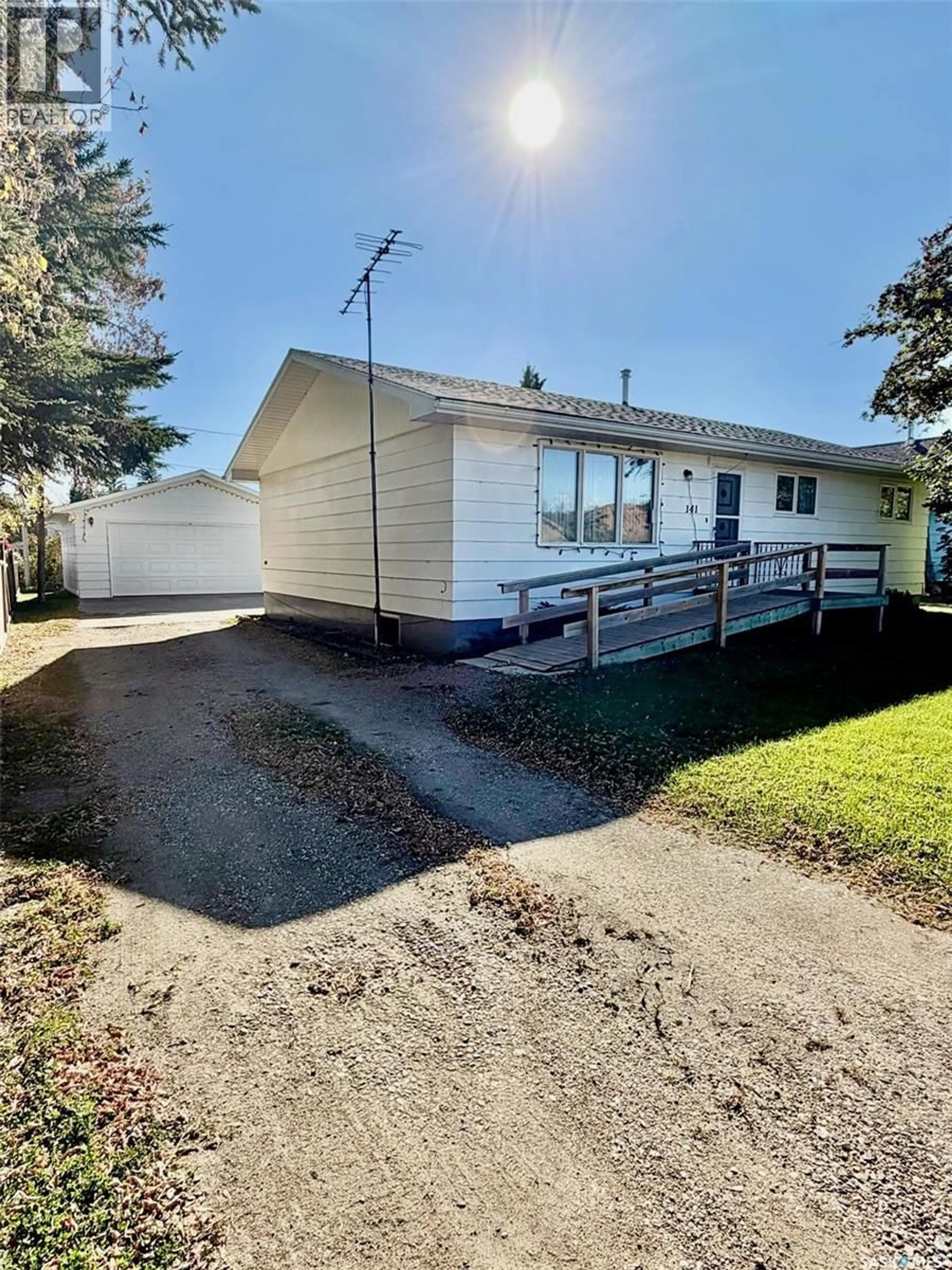 A pic from outside/outdoor area/front of a property/back of a property/a pic from drone, street for 141 RAILWAY AVENUE, Norquay Saskatchewan S0A2V0
