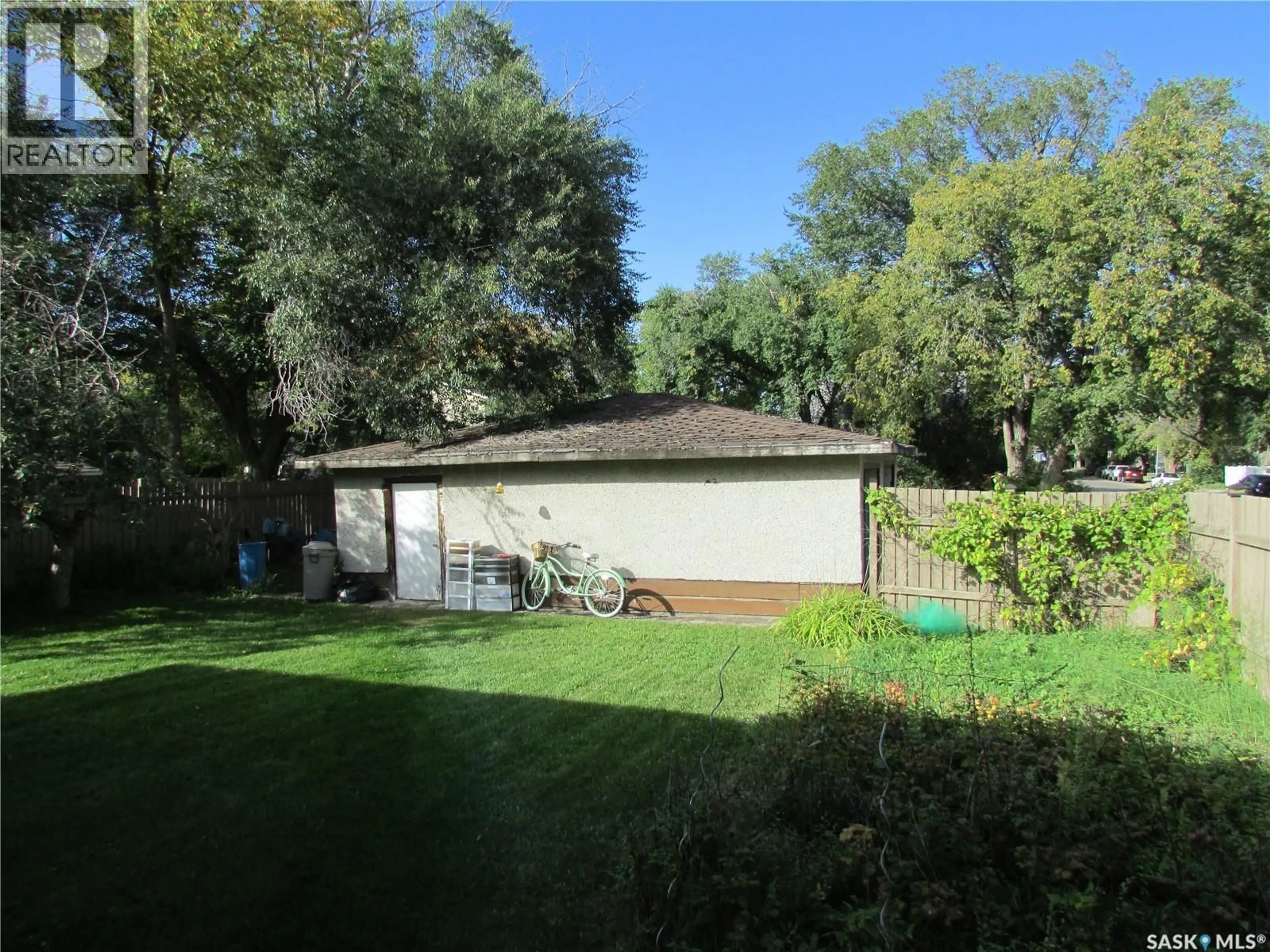 Shed for 204 19TH AVENUE, Regina Saskatchewan S4N1N1