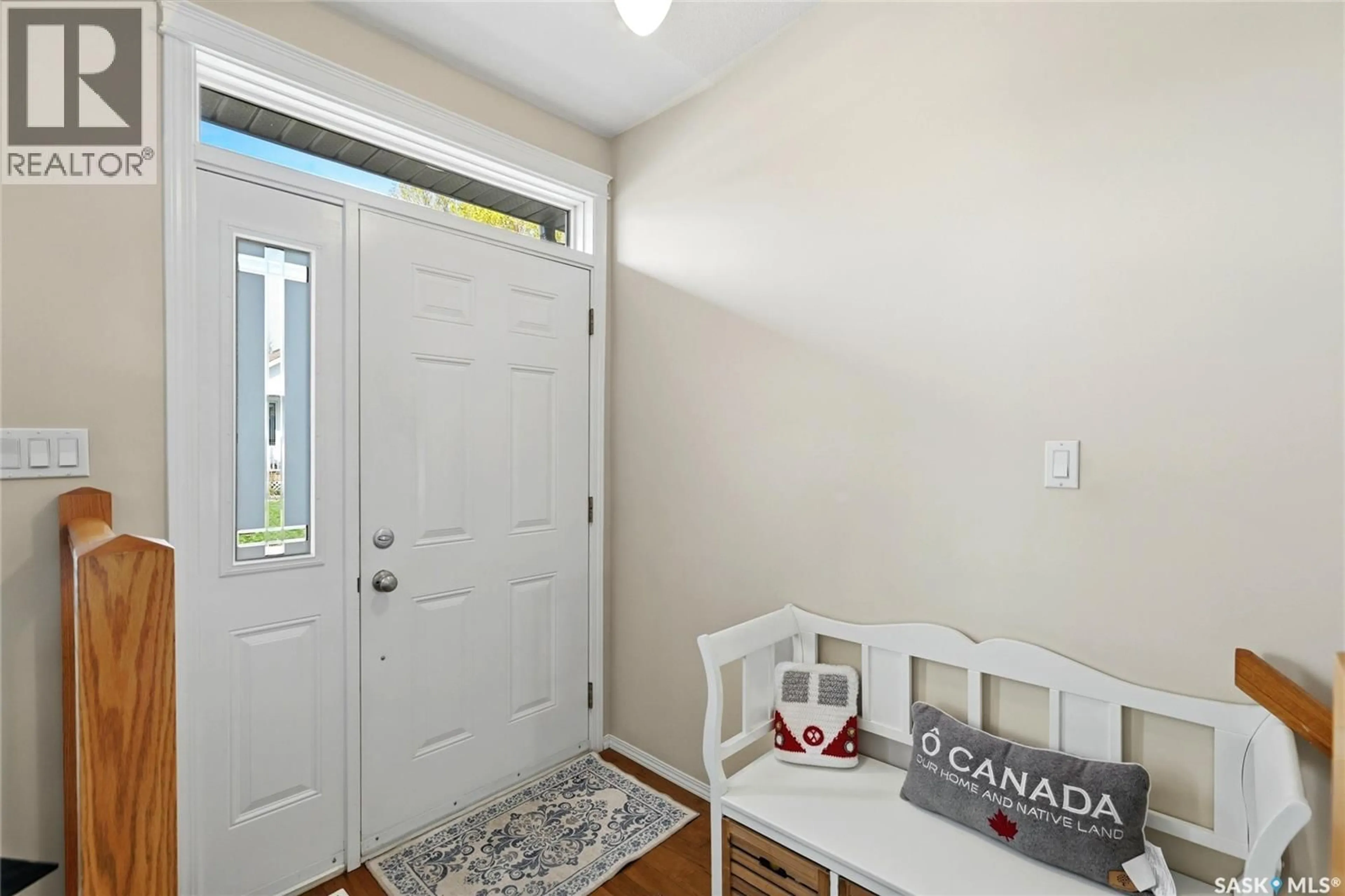 Indoor entryway for 5003 PRIMROSE LANE, Regina Saskatchewan S4X4M7