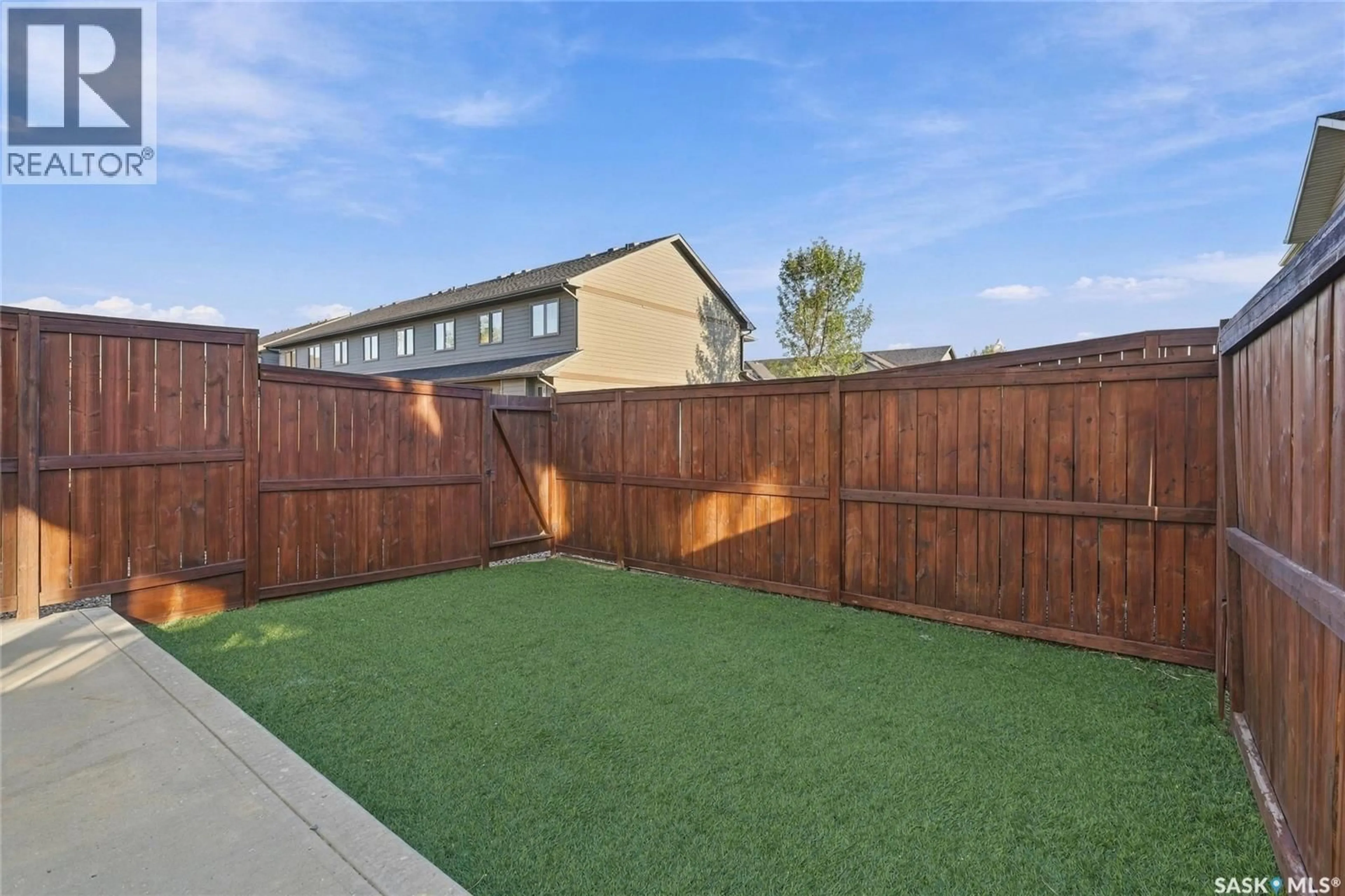 Patio, street for 251 - 4002 SANDHILL CRESCENT, Regina Saskatchewan S4V3J1