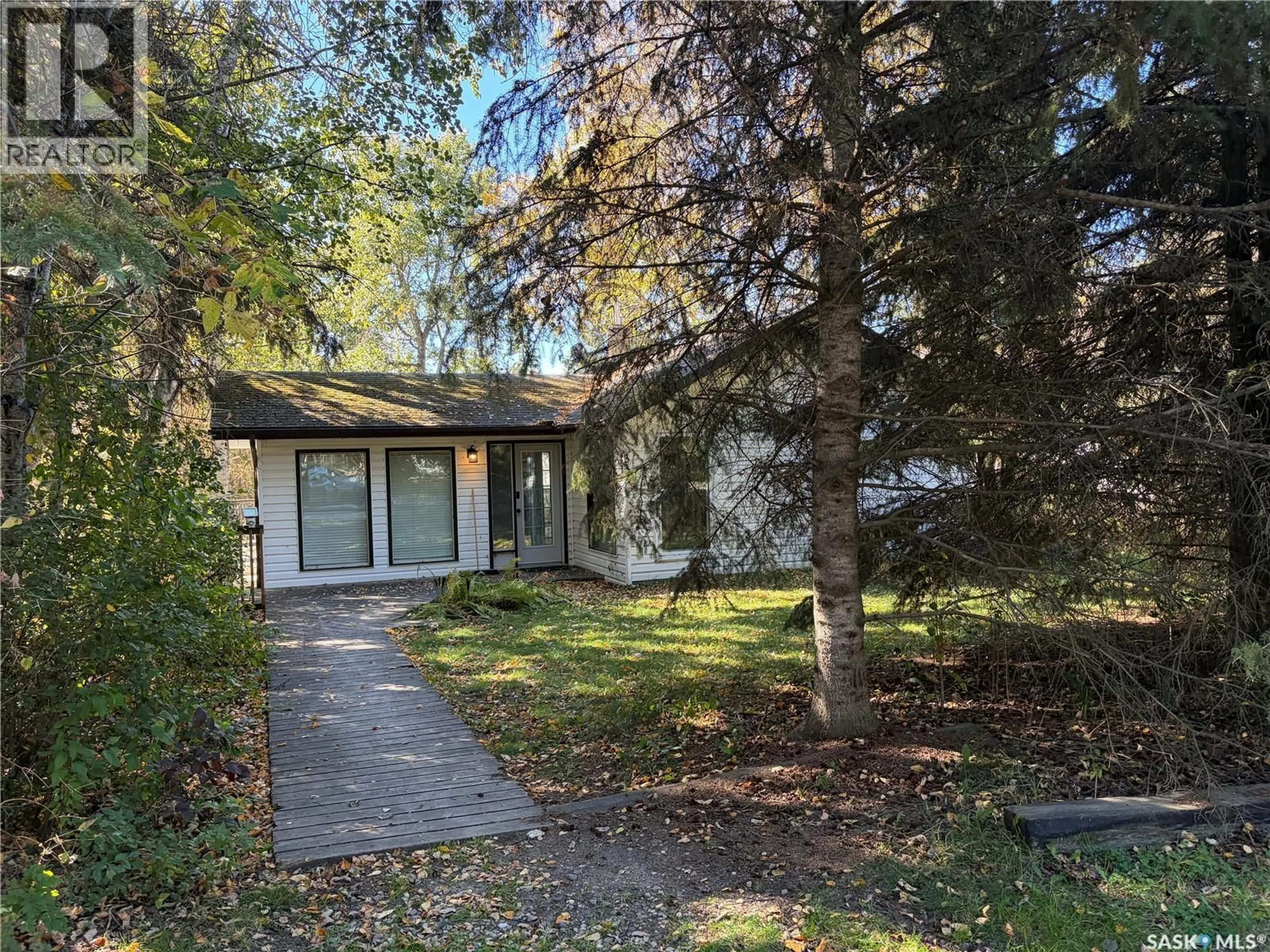 Unknown for 330 1ST AVENUE, Big River Saskatchewan S0J0E0