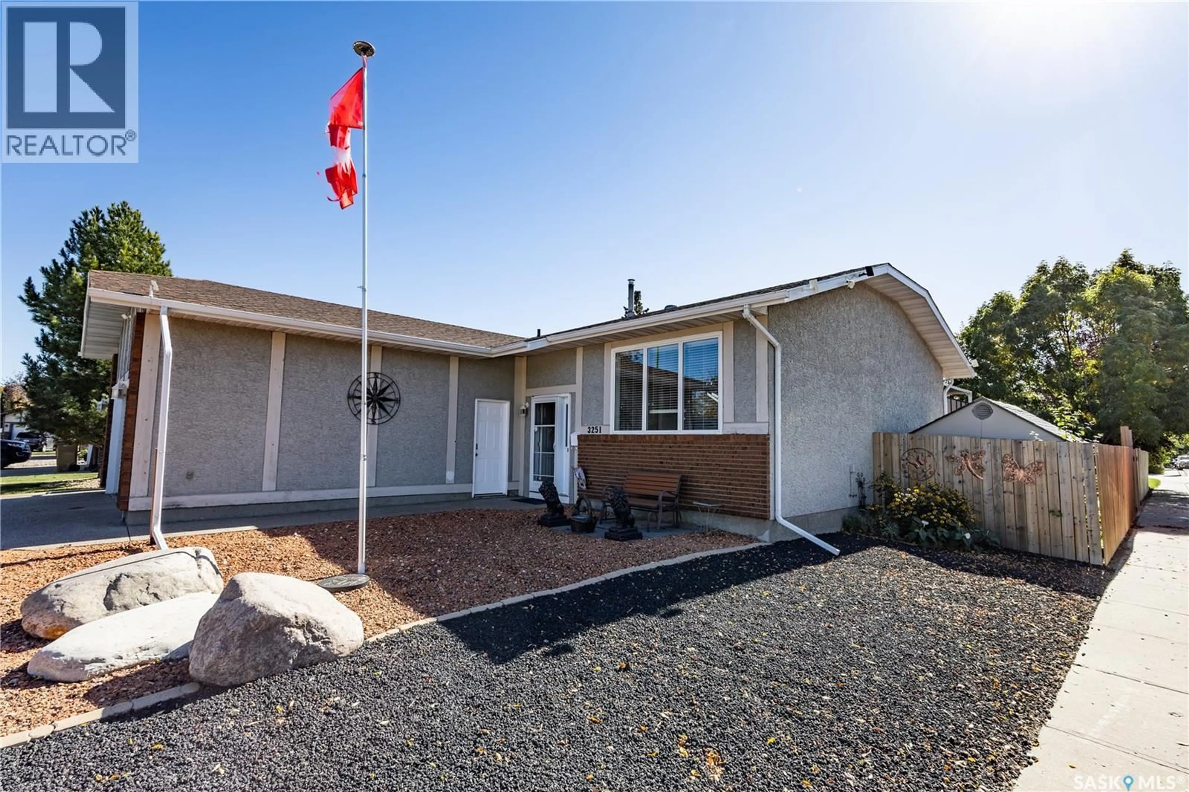 Home with vinyl exterior material, street for E - 3251 GOULD BAY, Regina Saskatchewan S4N6Z8