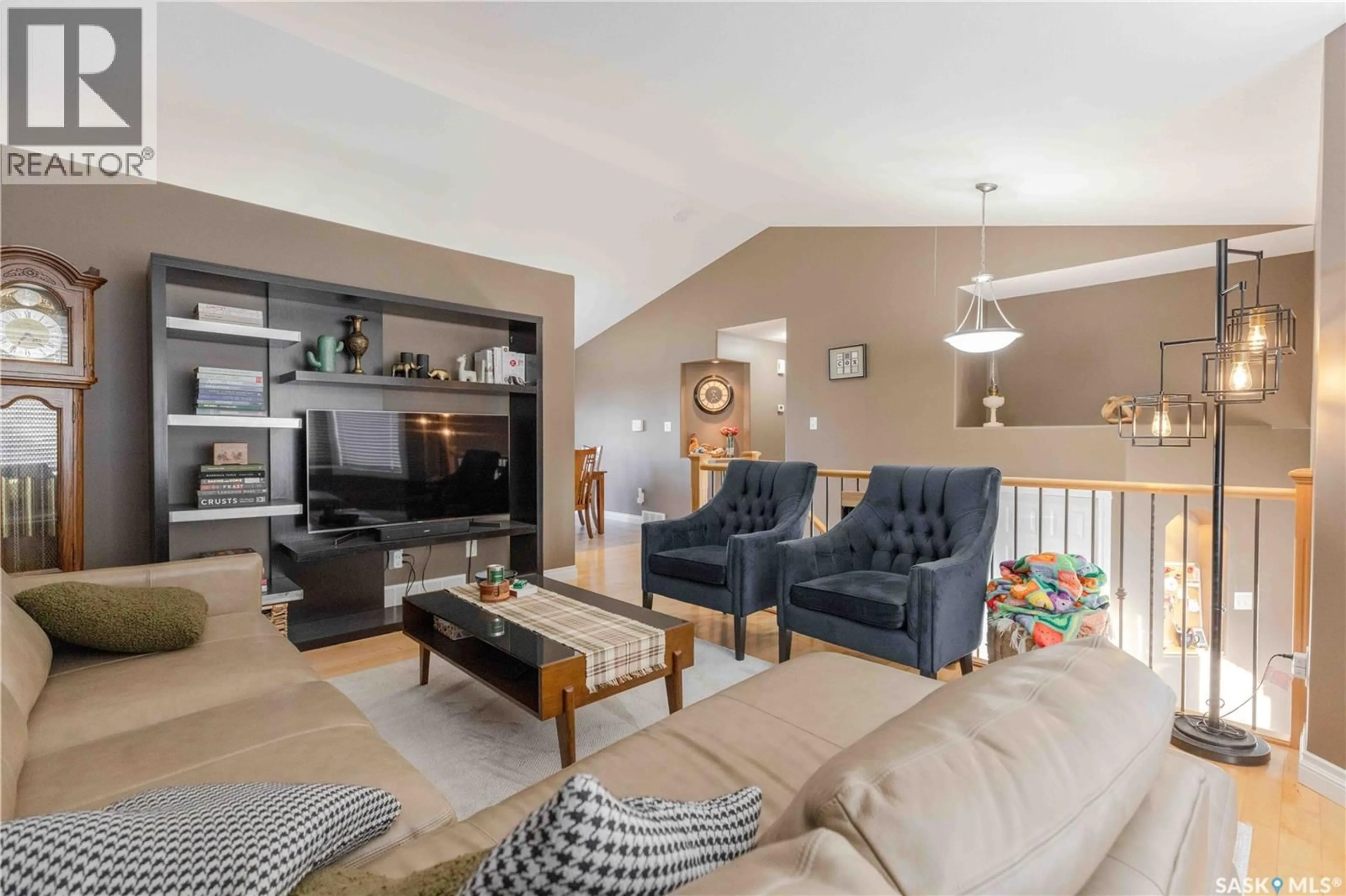 Living room with furniture, unknown for 316 LAKERIDGE DRIVE, Warman Saskatchewan S0K4S0