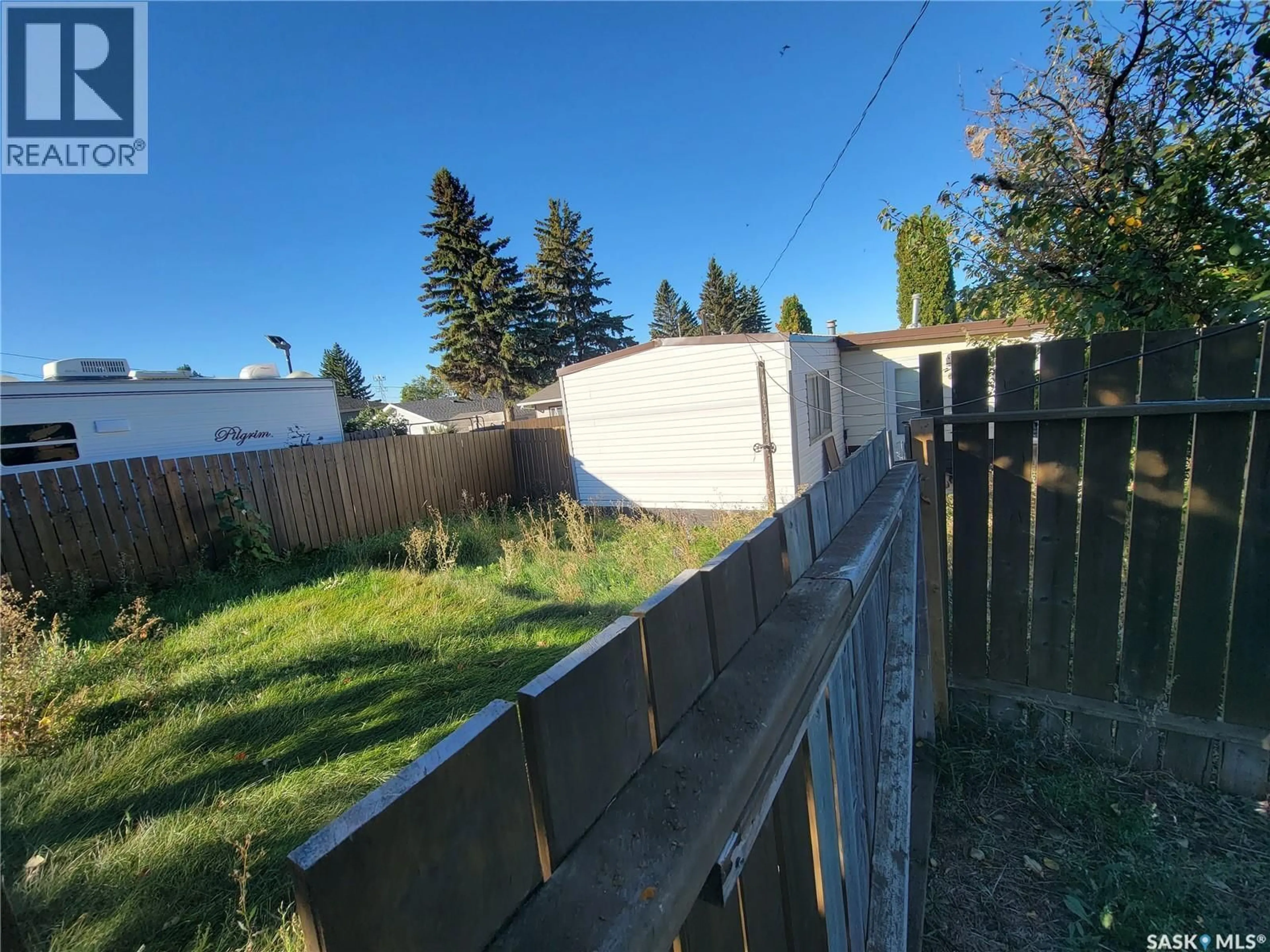 Unknown for 4913 48TH STREET, Macklin Saskatchewan S0L2C0