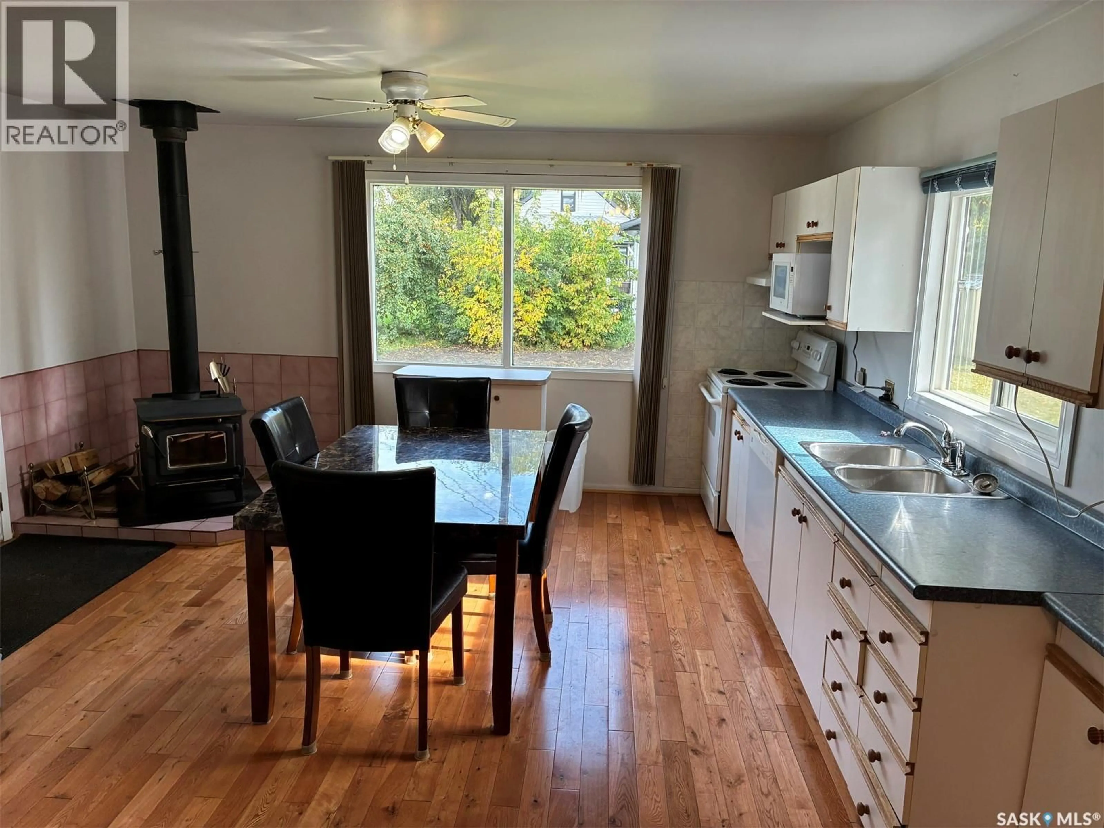Unknown for 510 CENTRE STREET, Meadow Lake Saskatchewan S9X1E9