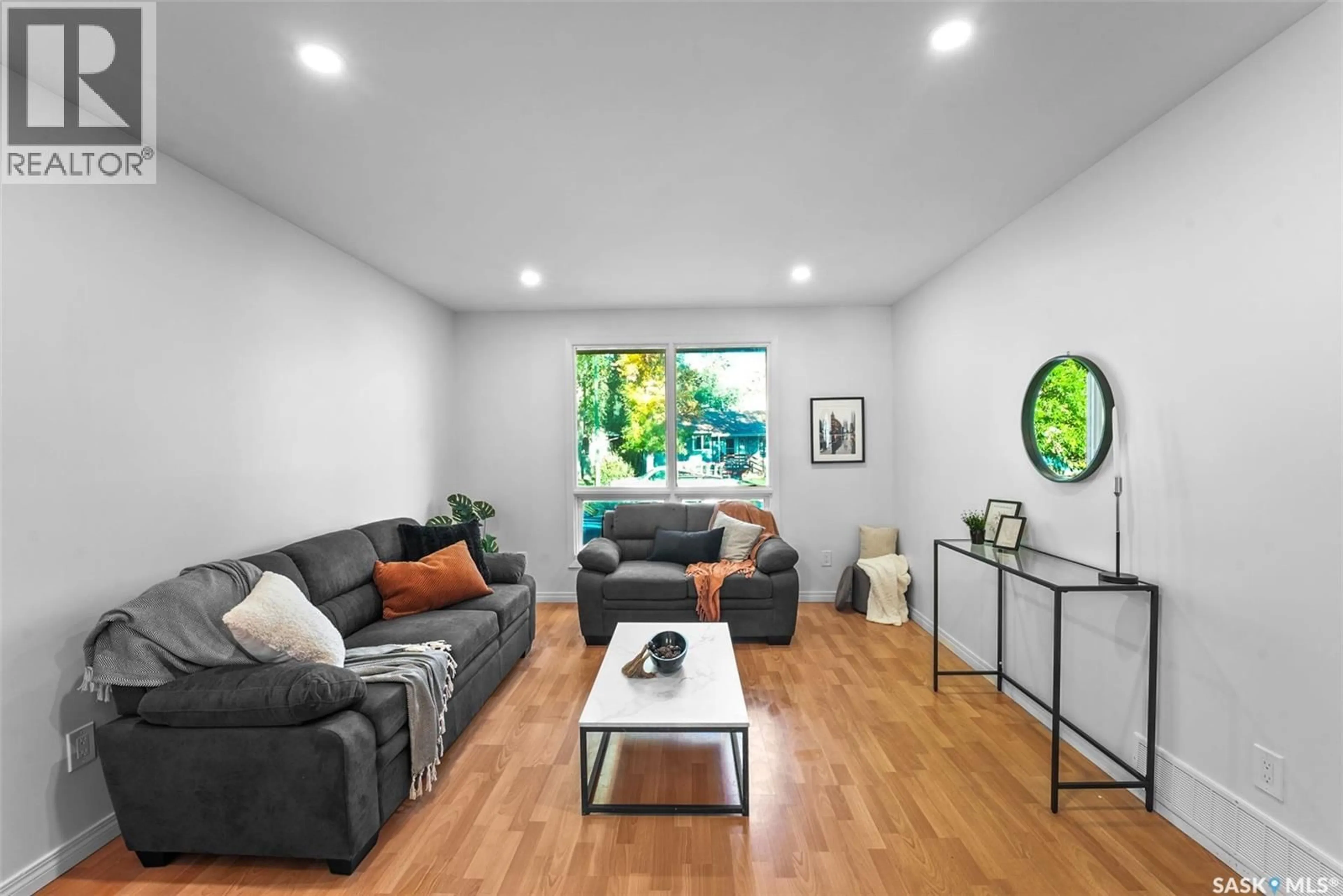 Living room with furniture, unknown for 90 TURNER CRESCENT, Regina Saskatchewan S4N4P6