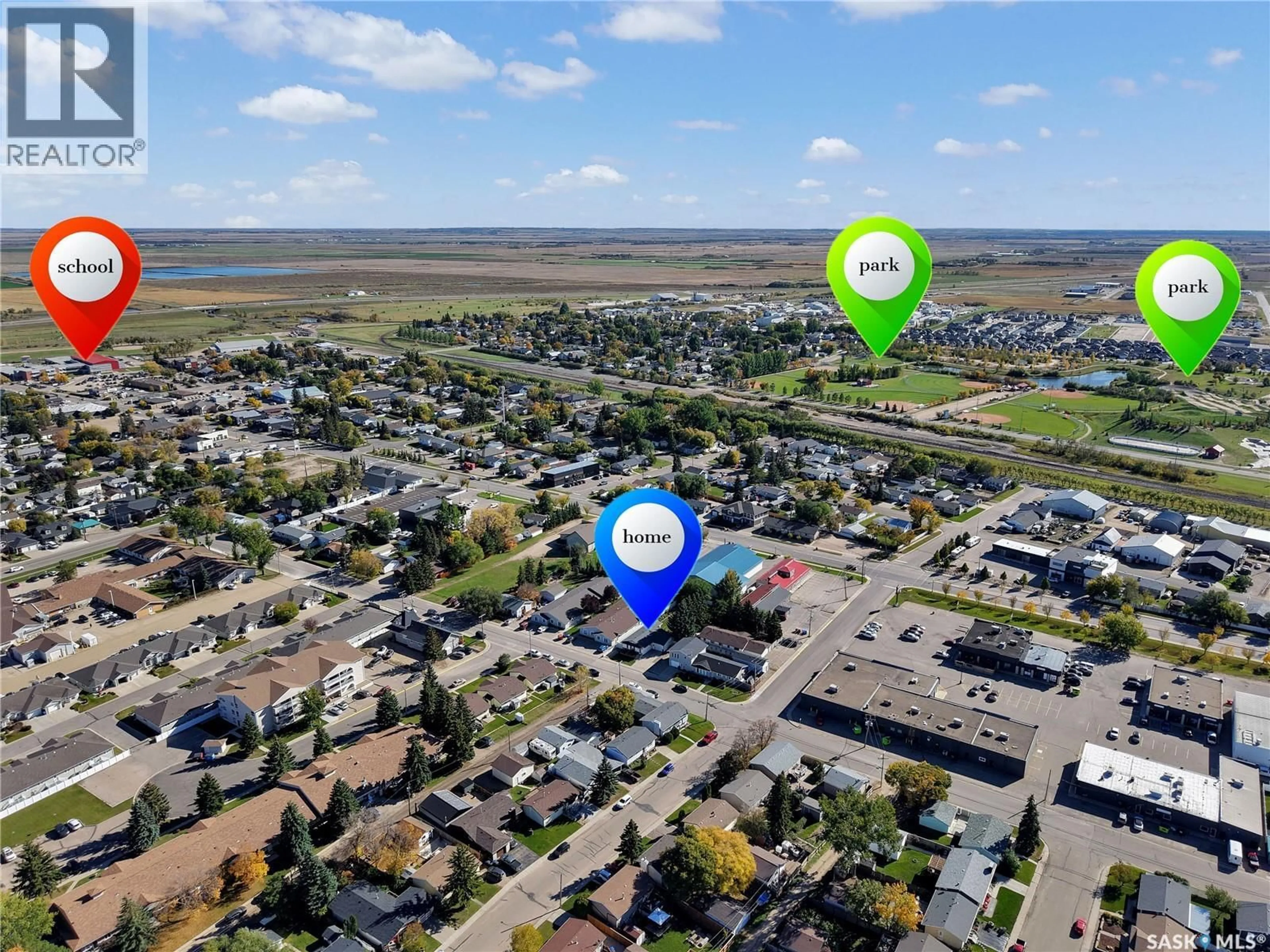 A pic from outside/outdoor area/front of a property/back of a property/a pic from drone, street for 431 PETERS STREET, Warman Saskatchewan S0K4S0