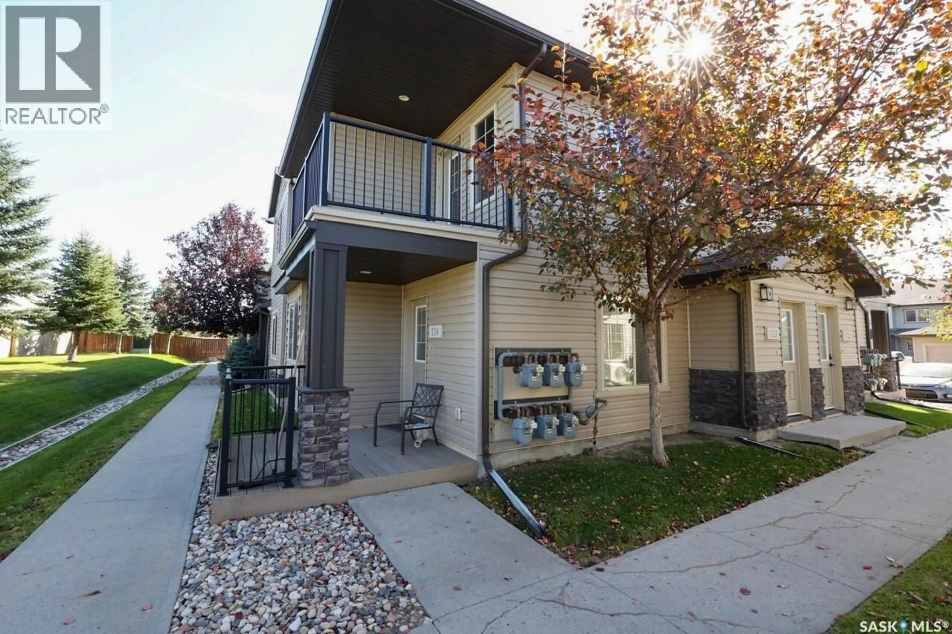 Patio, street for 113 - 5521 BLAKE CRESCENT, Regina Saskatchewan S4X0J1
