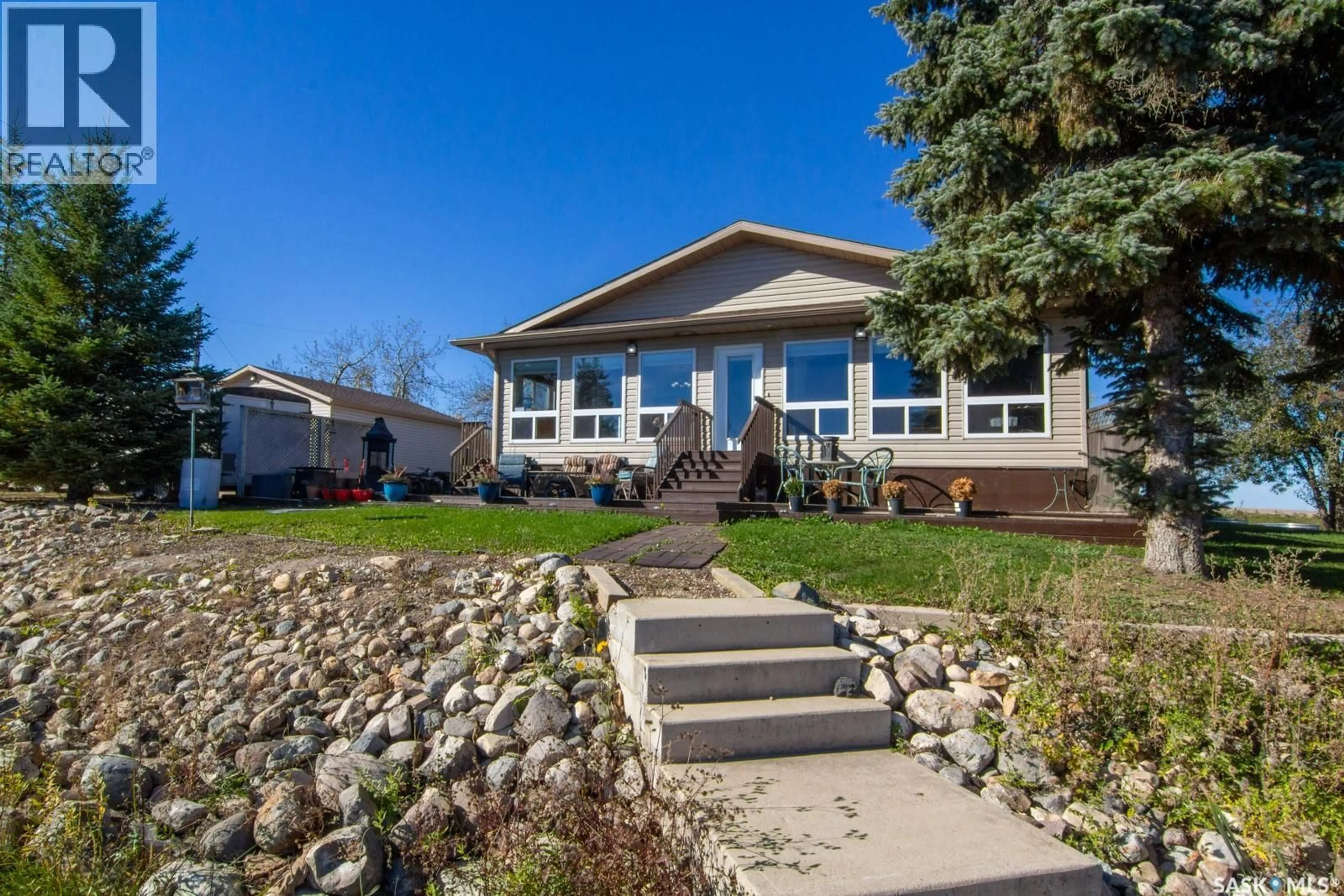 Home with vinyl exterior material, unknown for 3830 FIRST POINT BEACH DRIVE, Wakaw Lake Saskatchewan S0K4P0