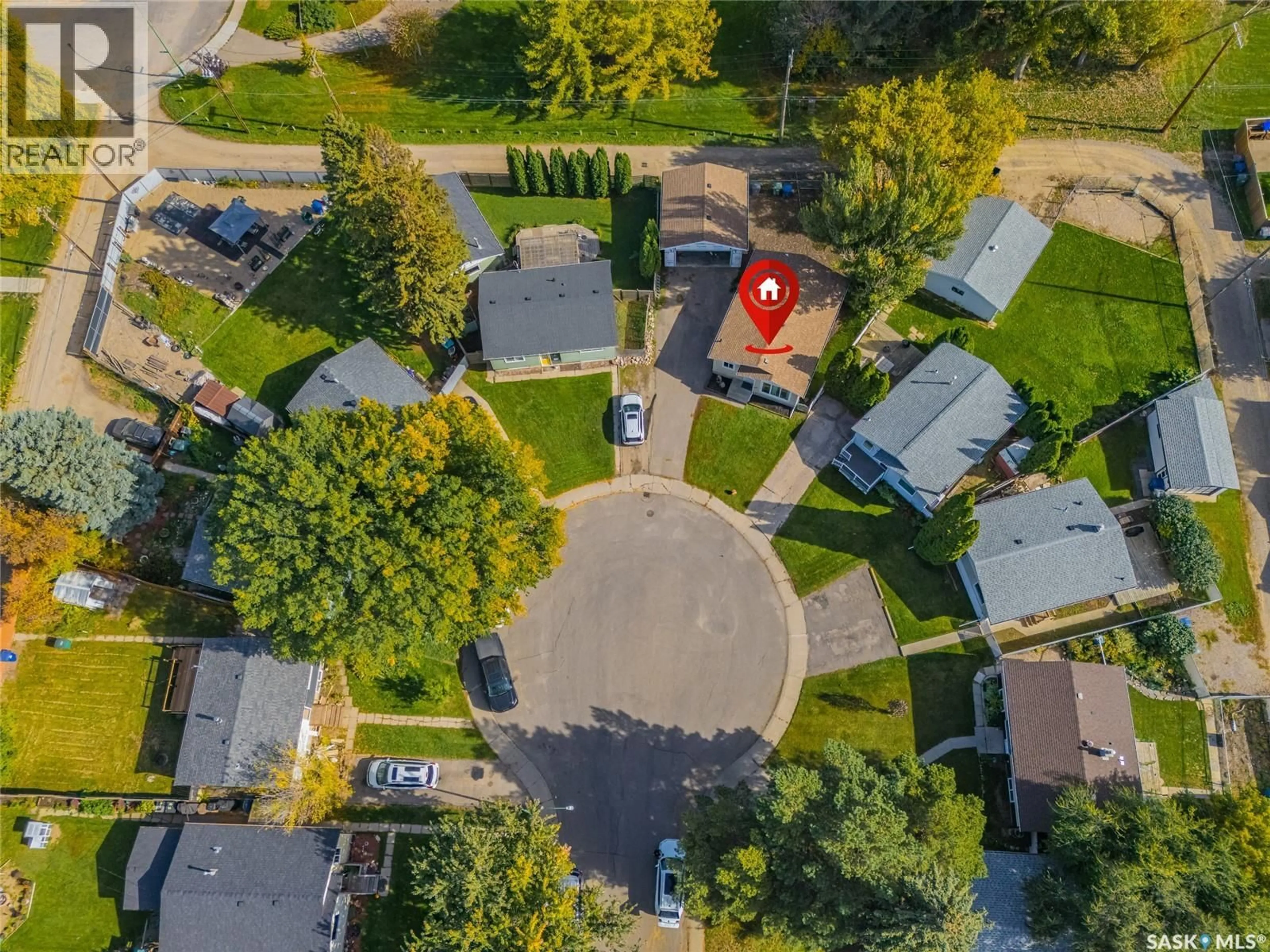 A pic from outside/outdoor area/front of a property/back of a property/a pic from drone, street for 55 TRIDENT CRESCENT, Saskatoon Saskatchewan S7M0P7