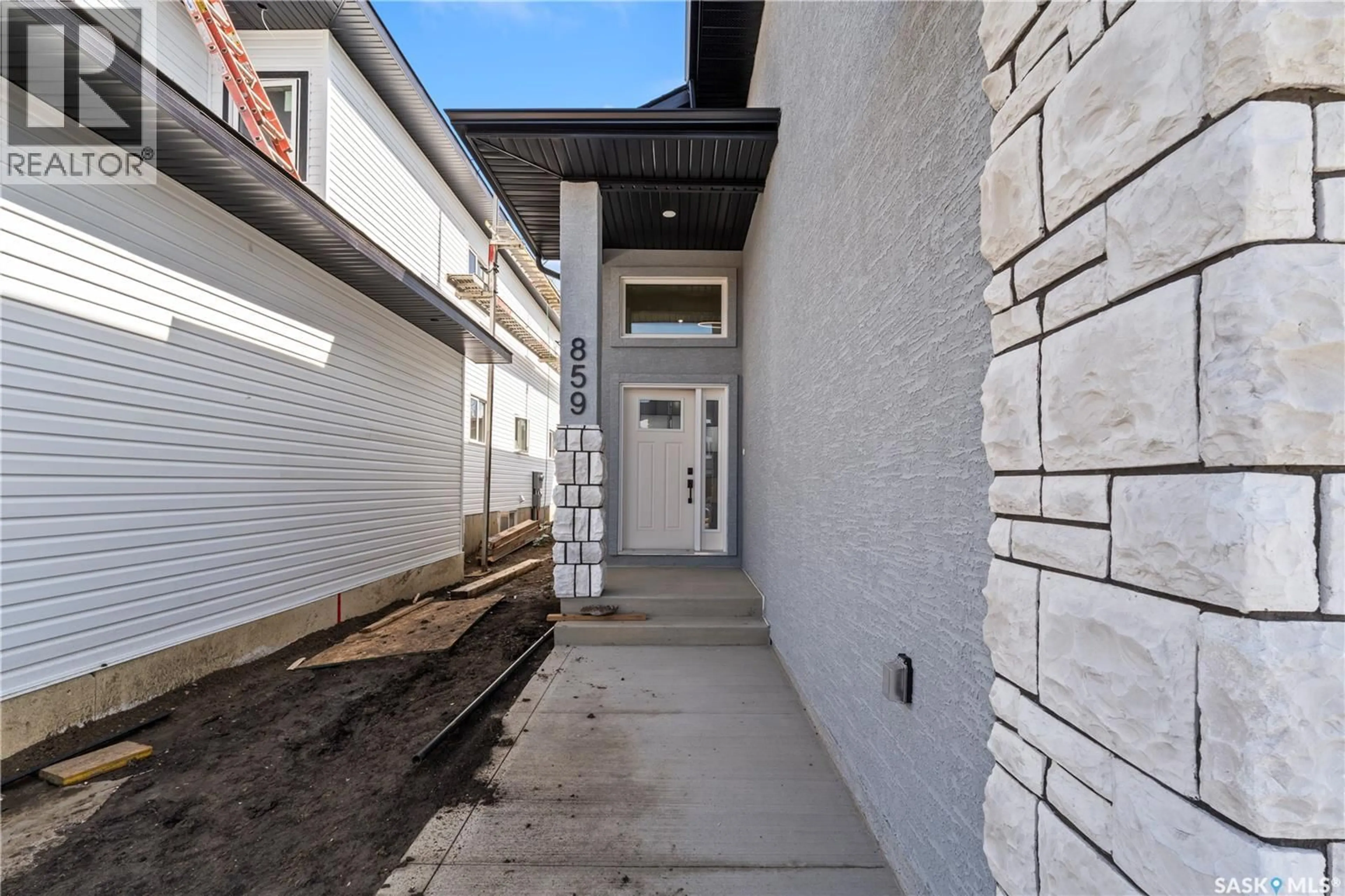 Unknown for 859 NIGHTINGALE ROAD, Saskatoon Saskatchewan S7L7R5