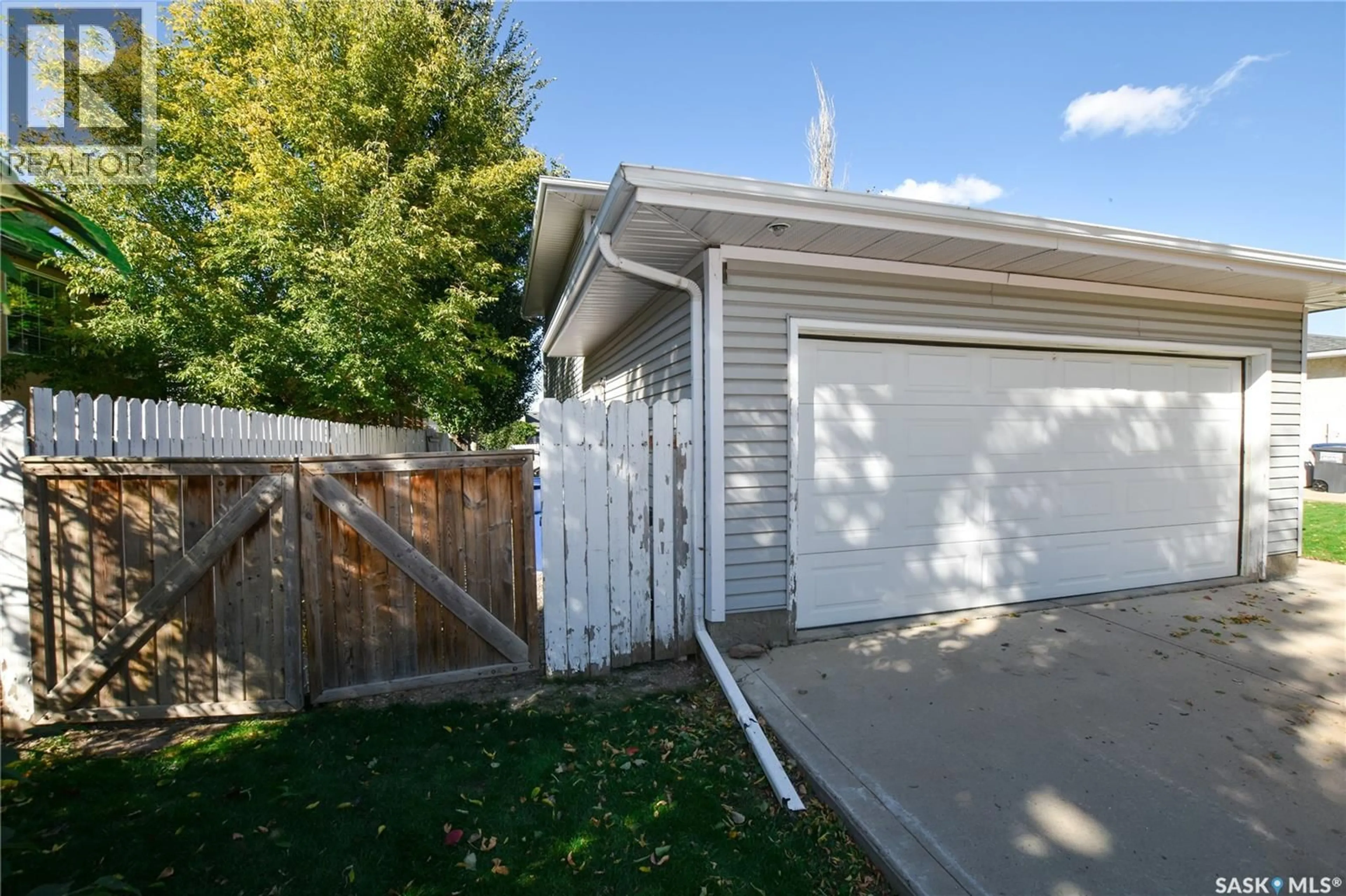 Unknown for 306 O'REGAN CRESCENT, Saskatoon Saskatchewan S7L6T2