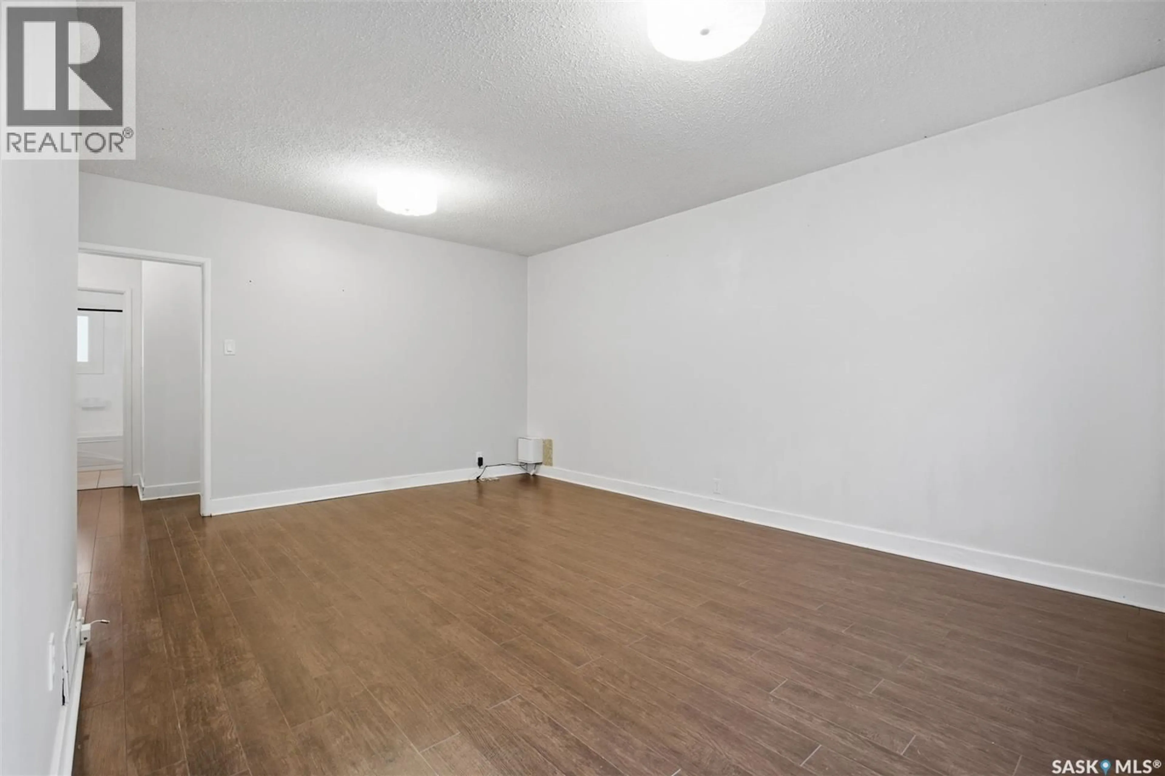 A pic of a room for 1004 6TH STREET, Saskatoon Saskatchewan S7H1E2